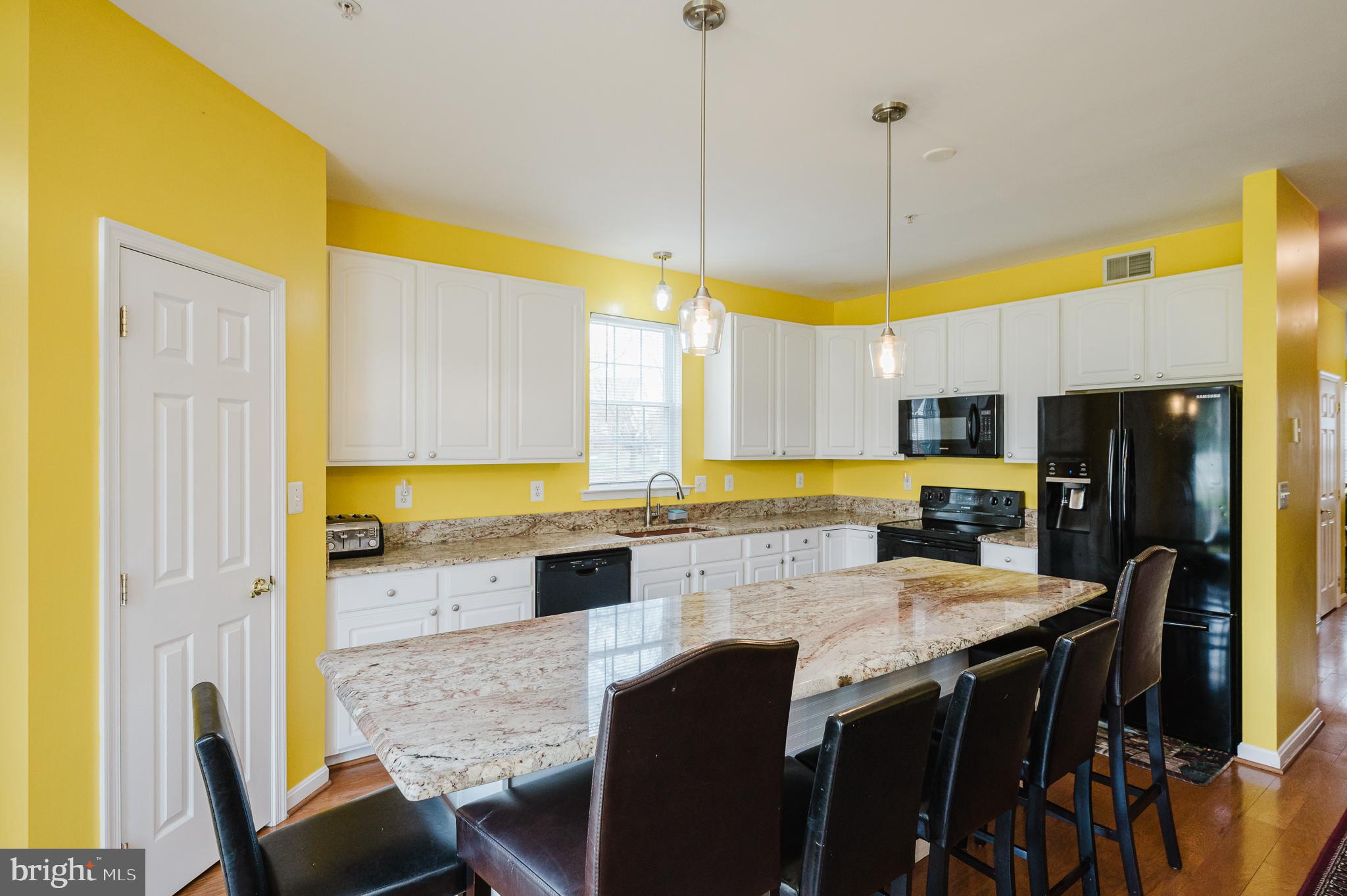 DEER SPRING - Residential