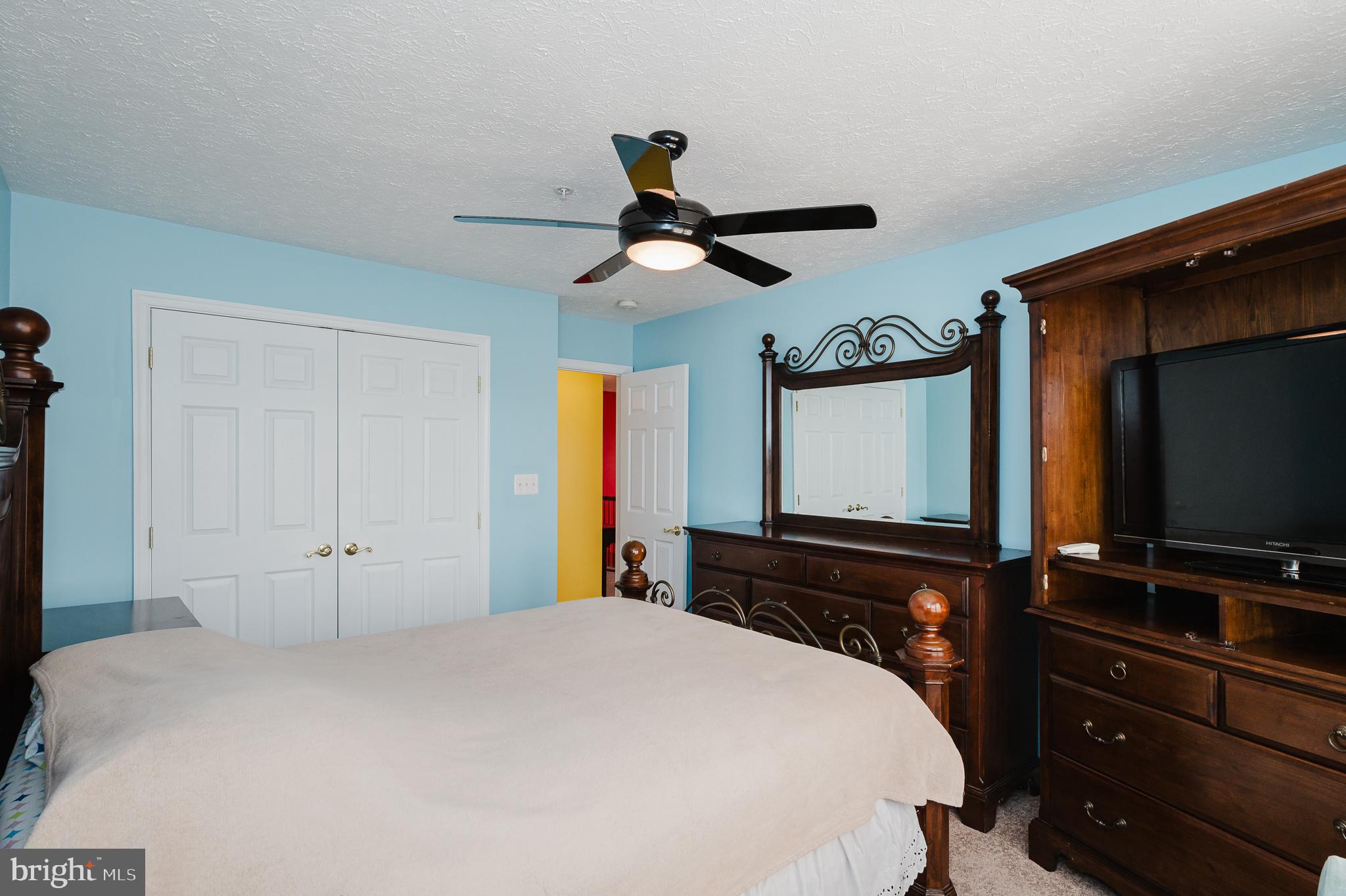 DEER SPRING - Residential