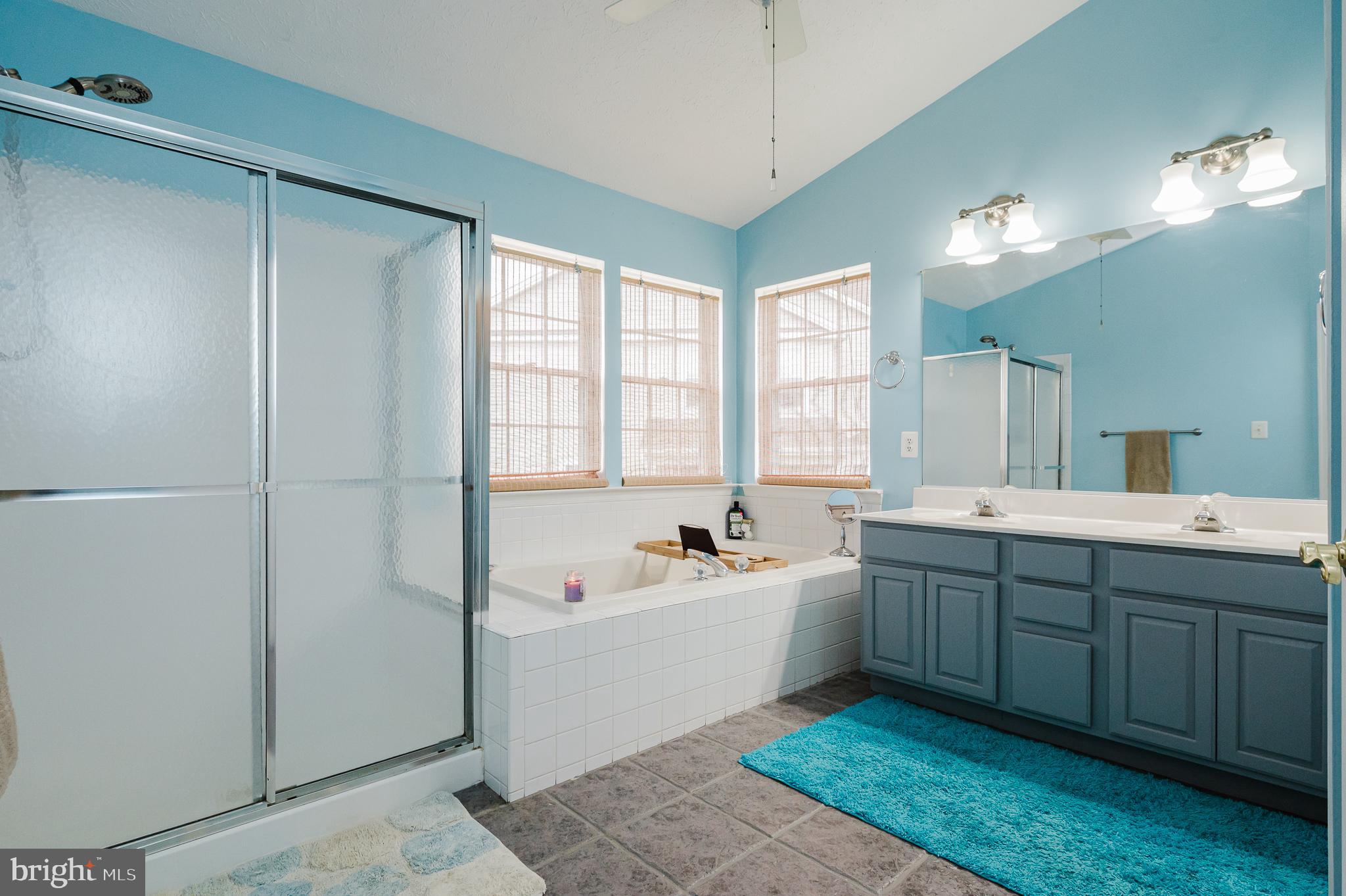 DEER SPRING - Residential