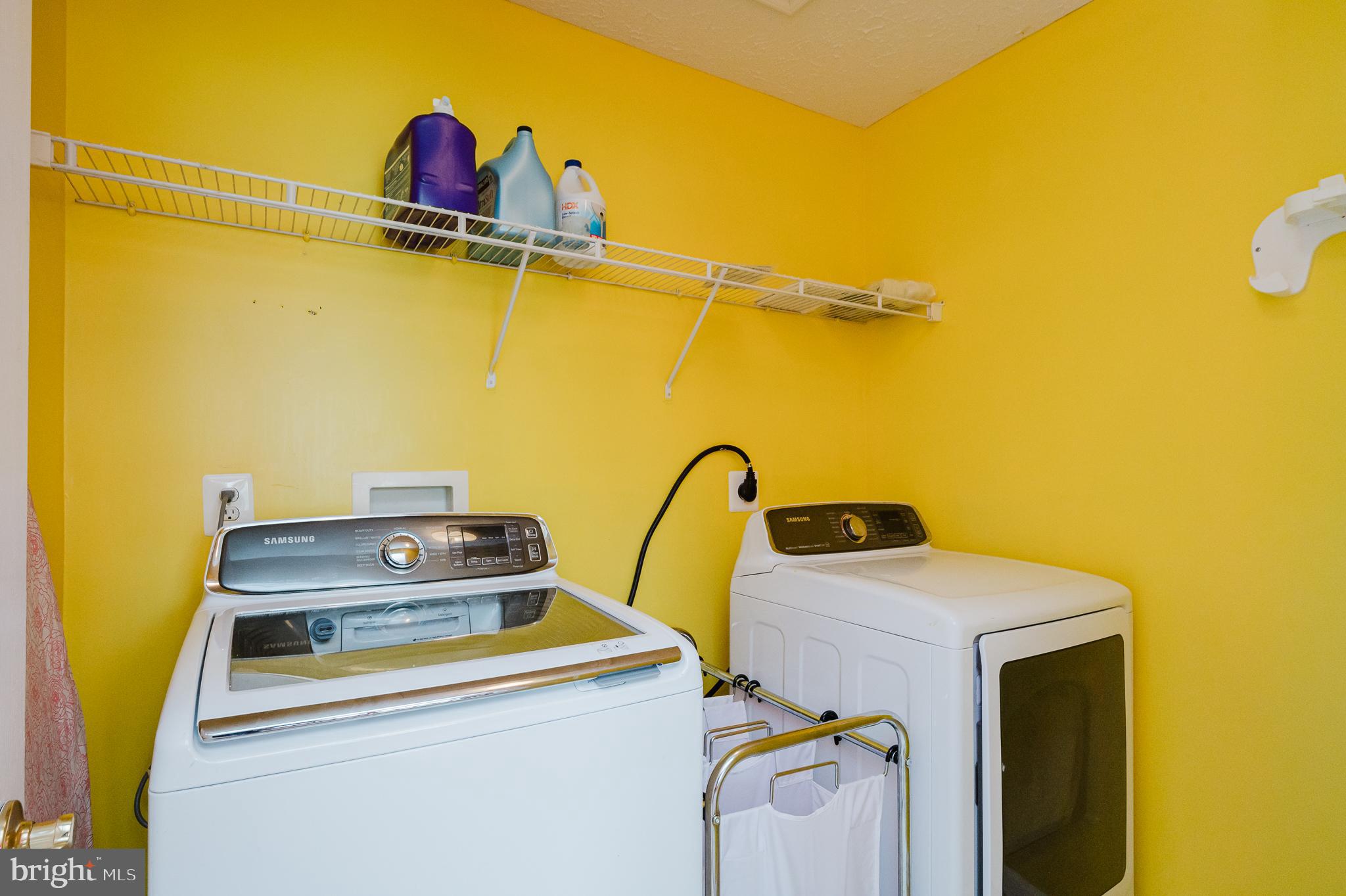 DEER SPRING - Residential