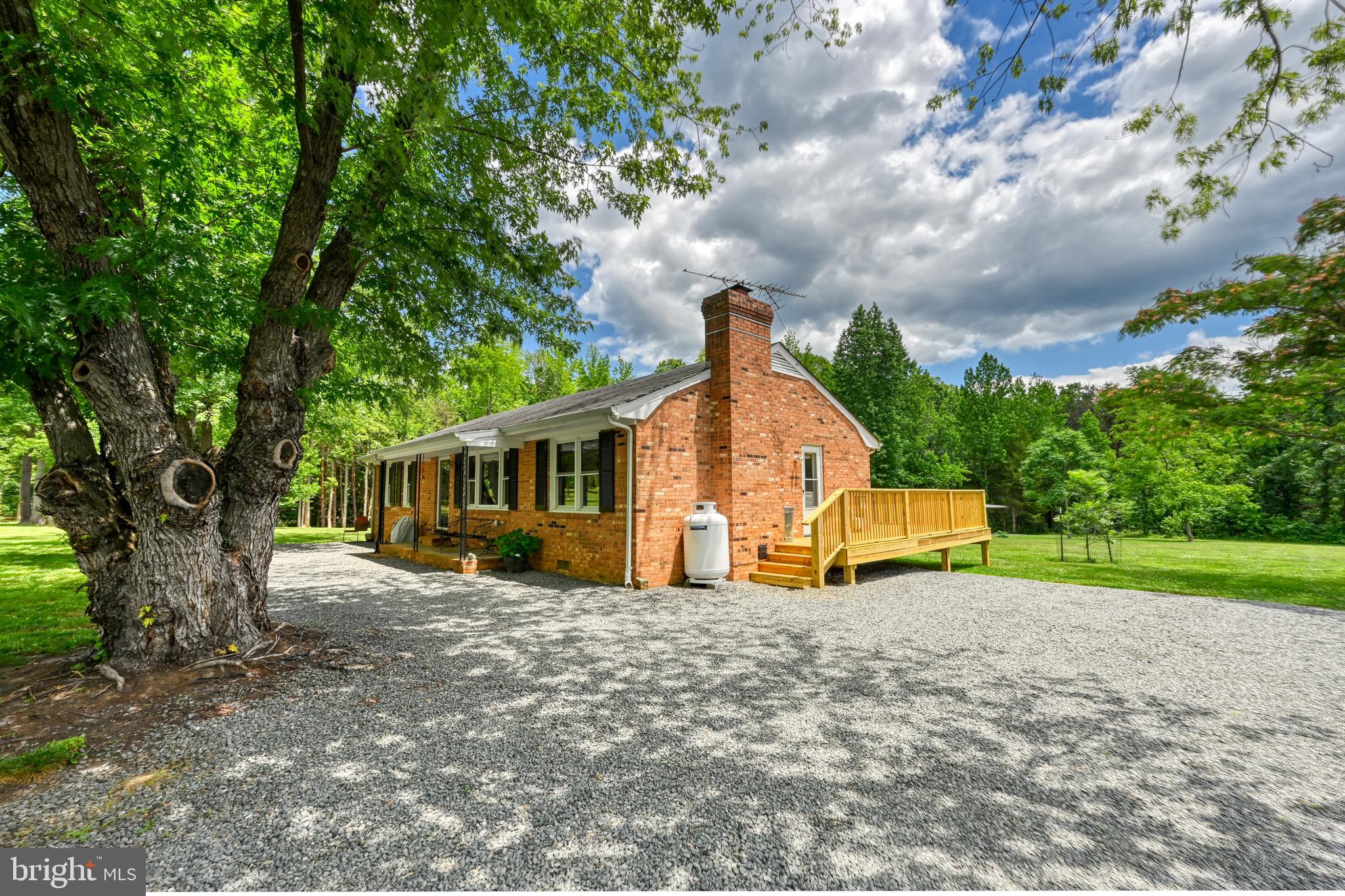 1142 ZACHARY TAYLOR HIGHWAY