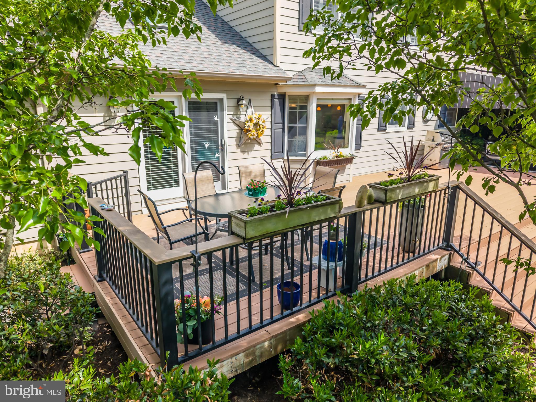 33 COLLINS MILL ROAD