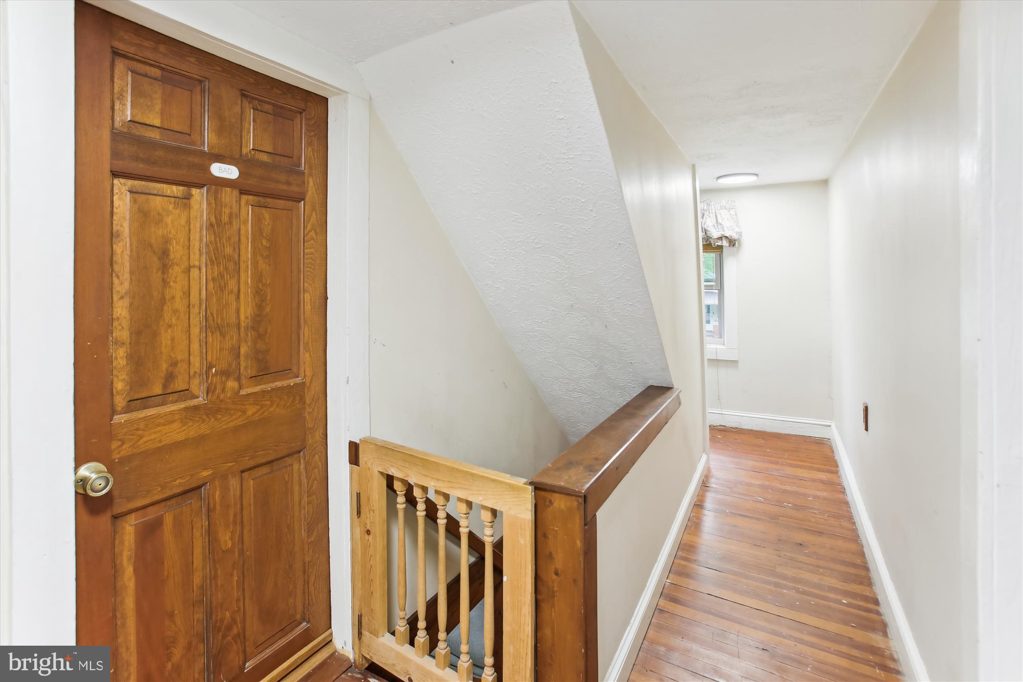 MOUNTAINDALE - Residential