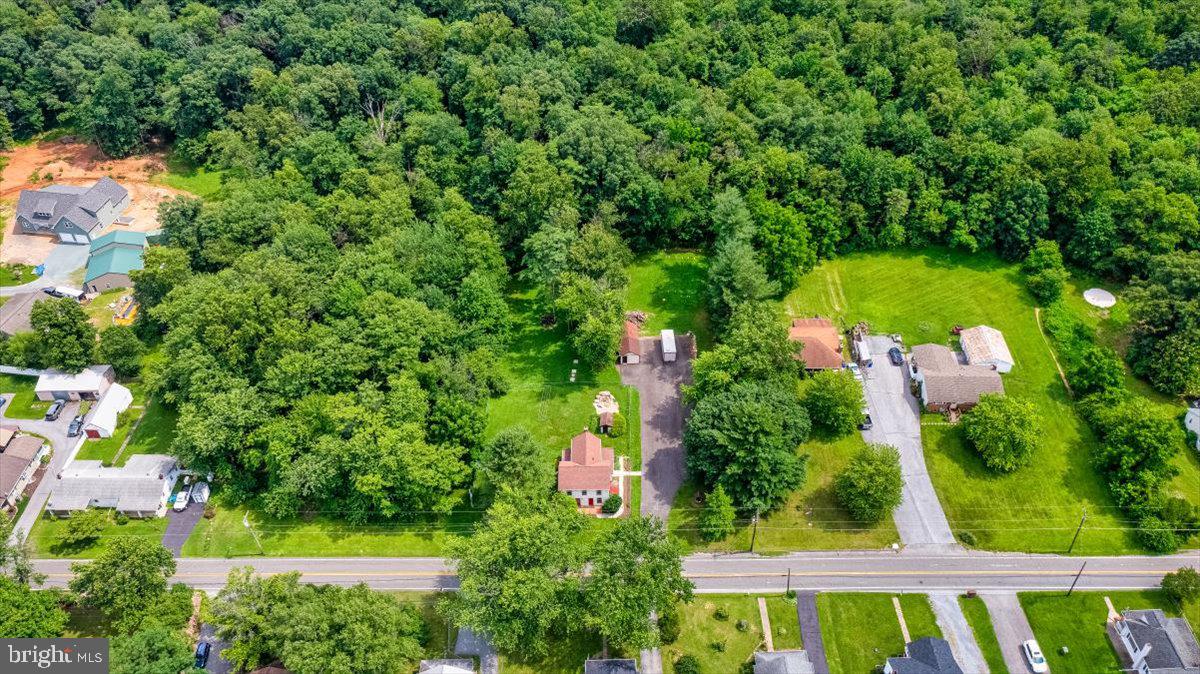 MOUNTAINDALE - Residential