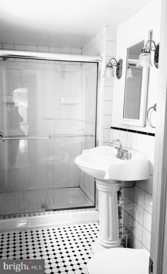 PENNSPORT - Residential Lease