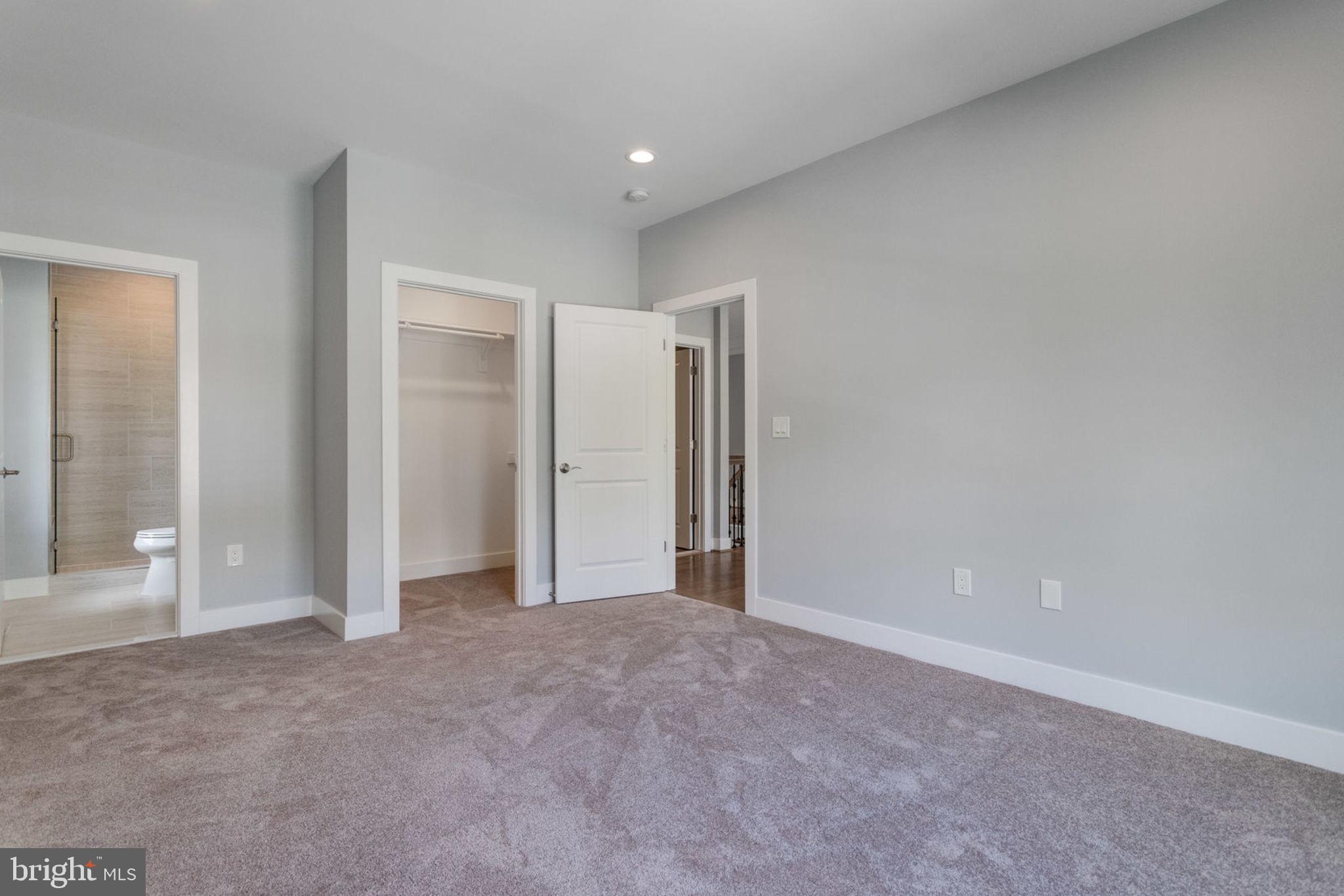 PIMMIT HILLS - Residential