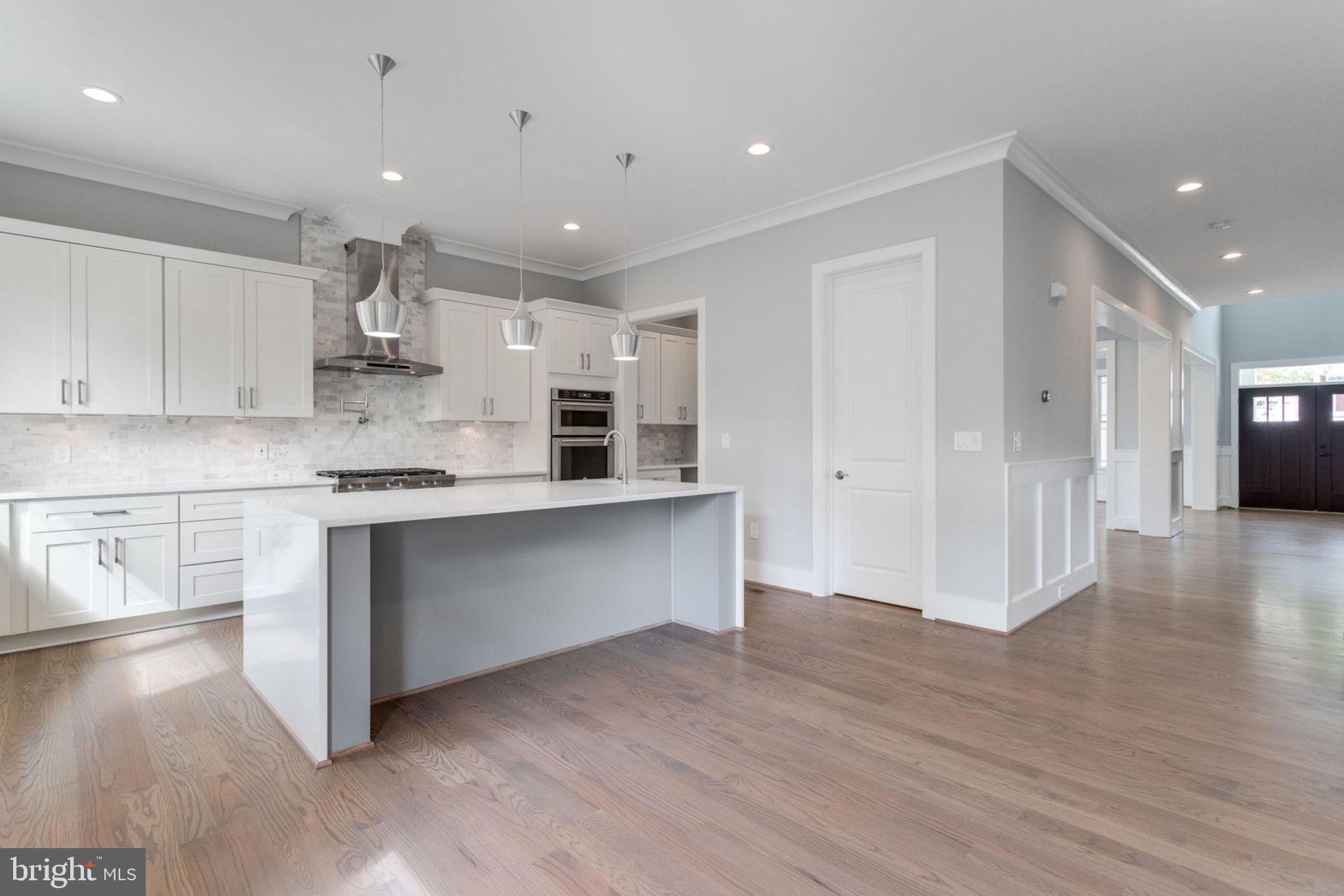 PIMMIT HILLS - Residential