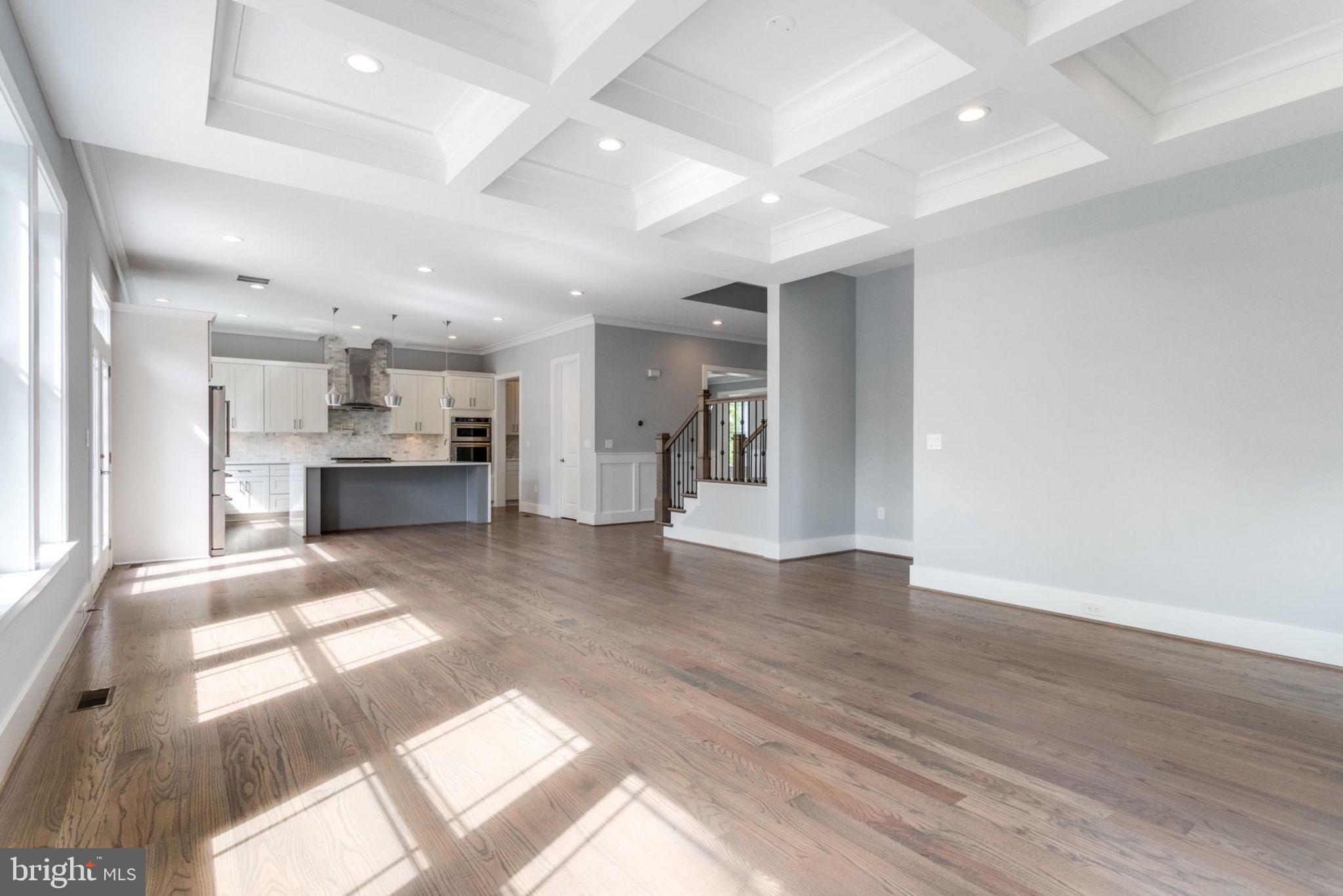 PIMMIT HILLS - Residential