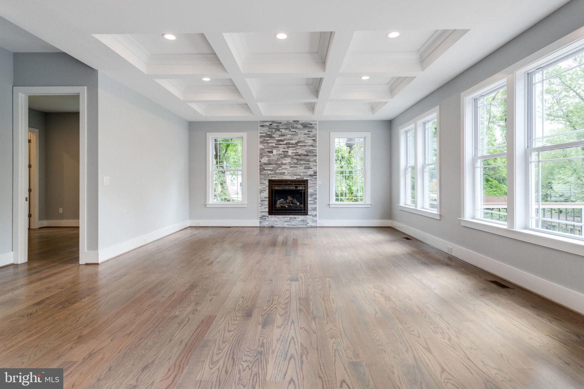 PIMMIT HILLS - Residential