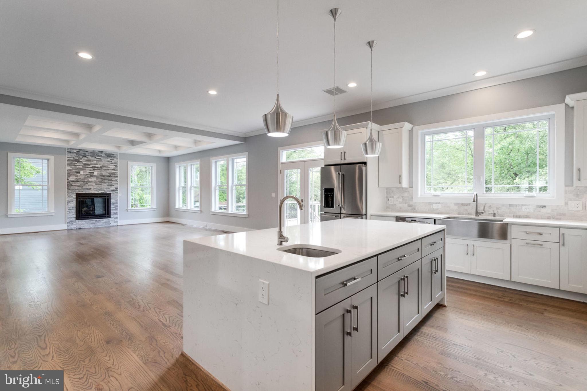 PIMMIT HILLS - Residential