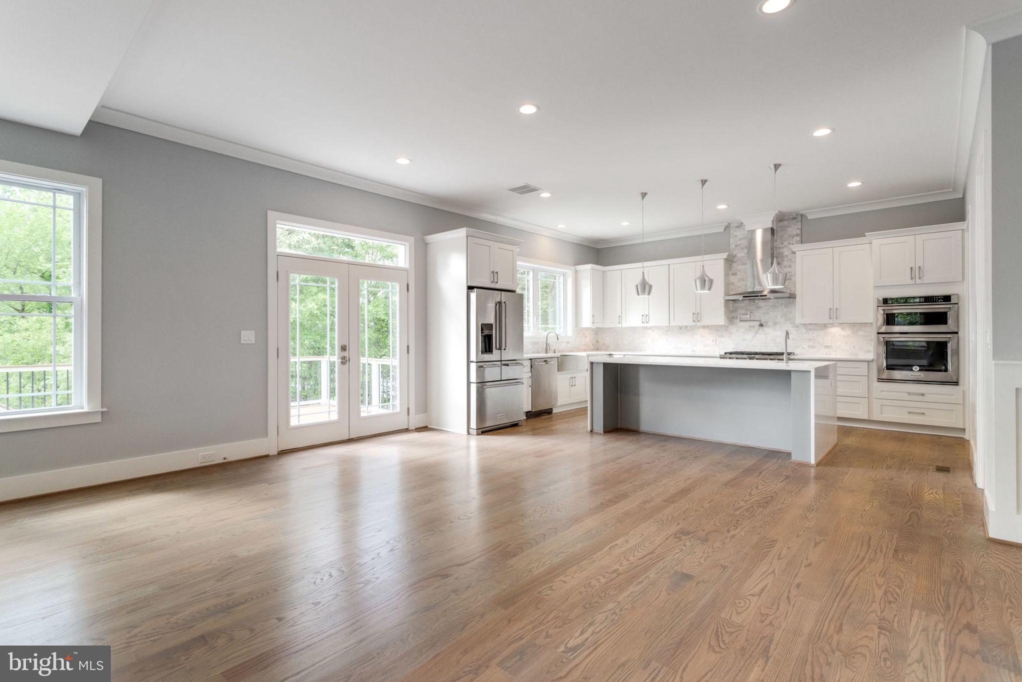 PIMMIT HILLS - Residential