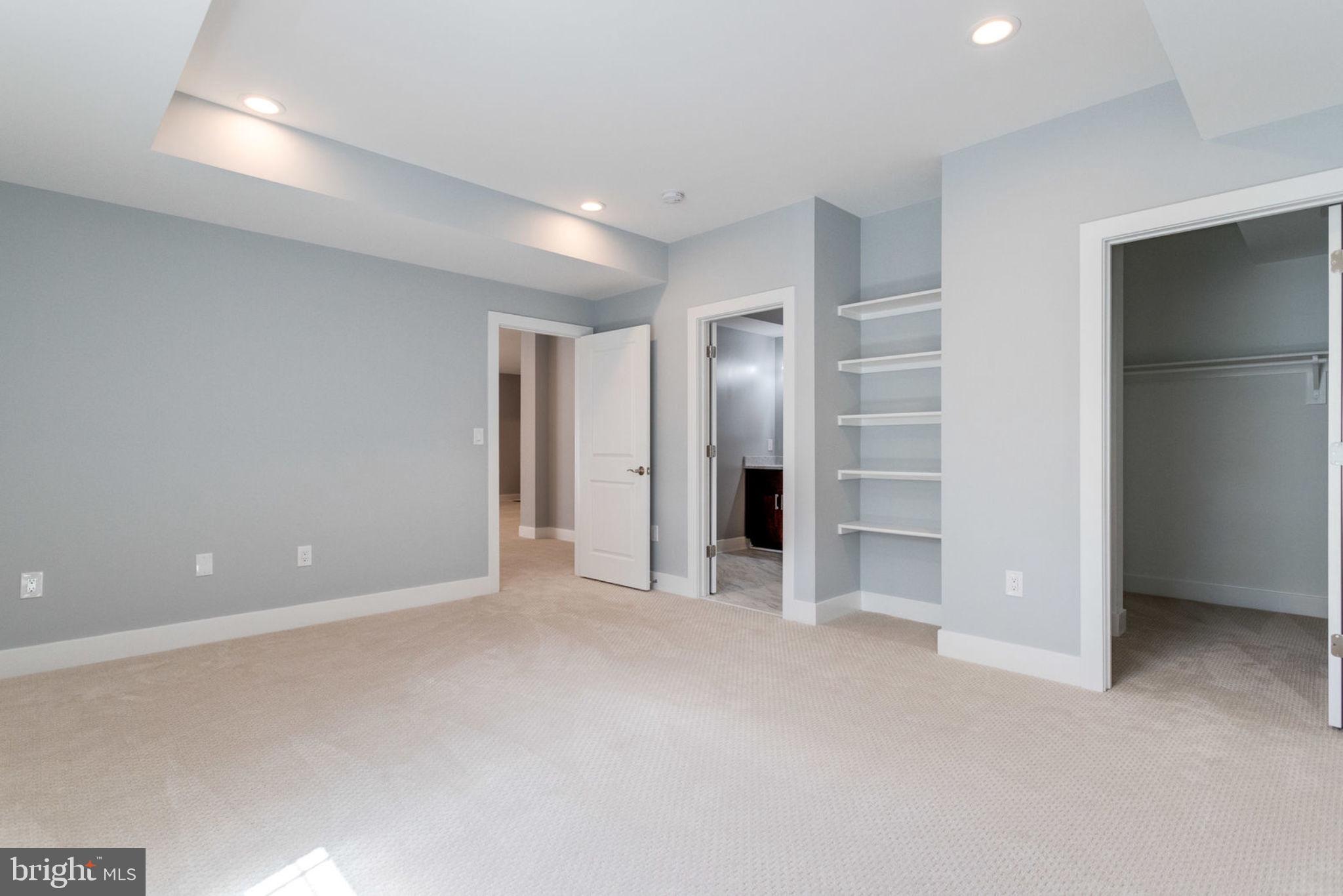 PIMMIT HILLS - Residential