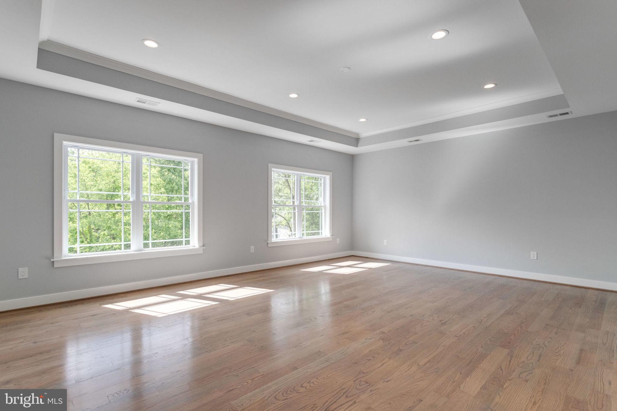 PIMMIT HILLS - Residential