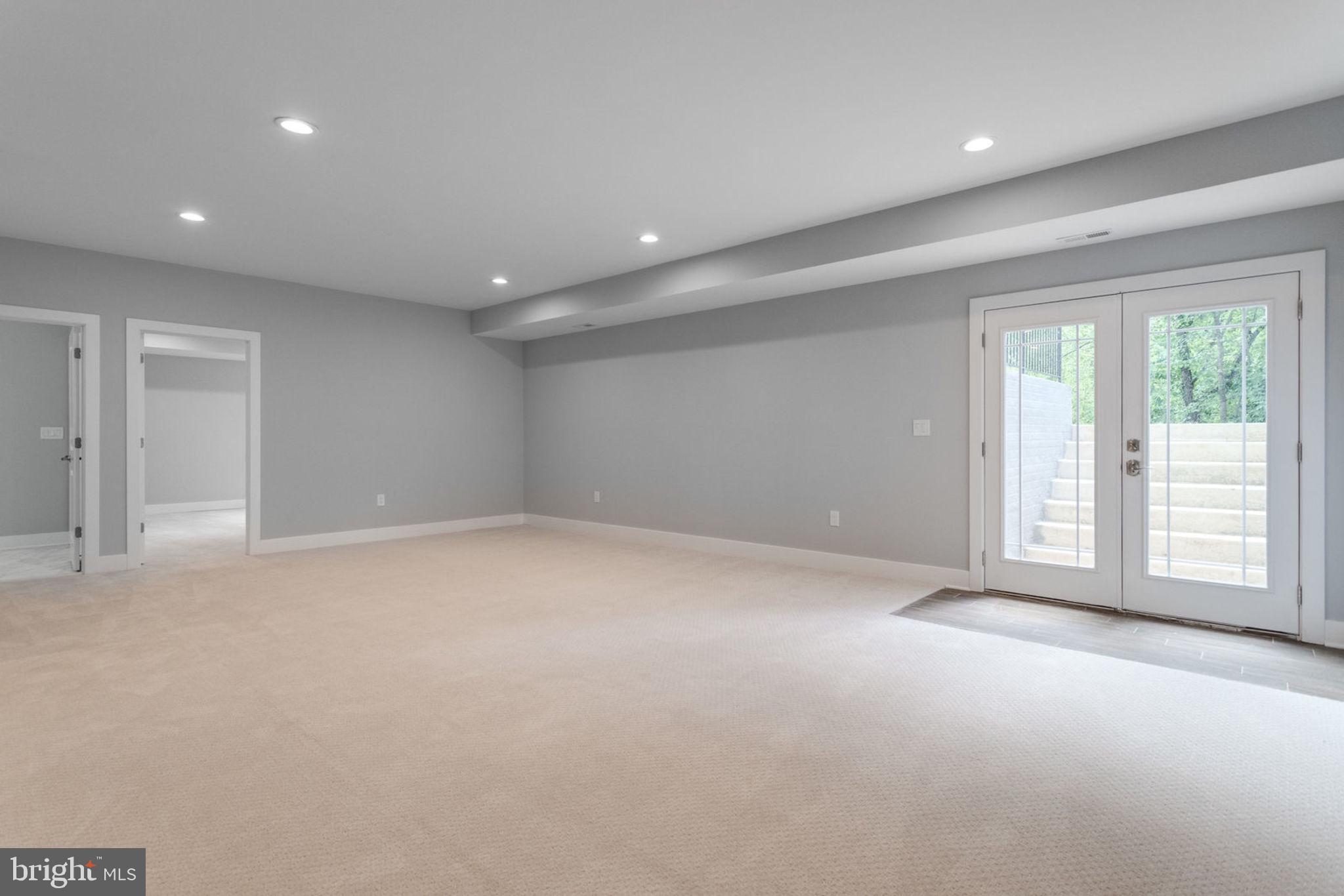 PIMMIT HILLS - Residential