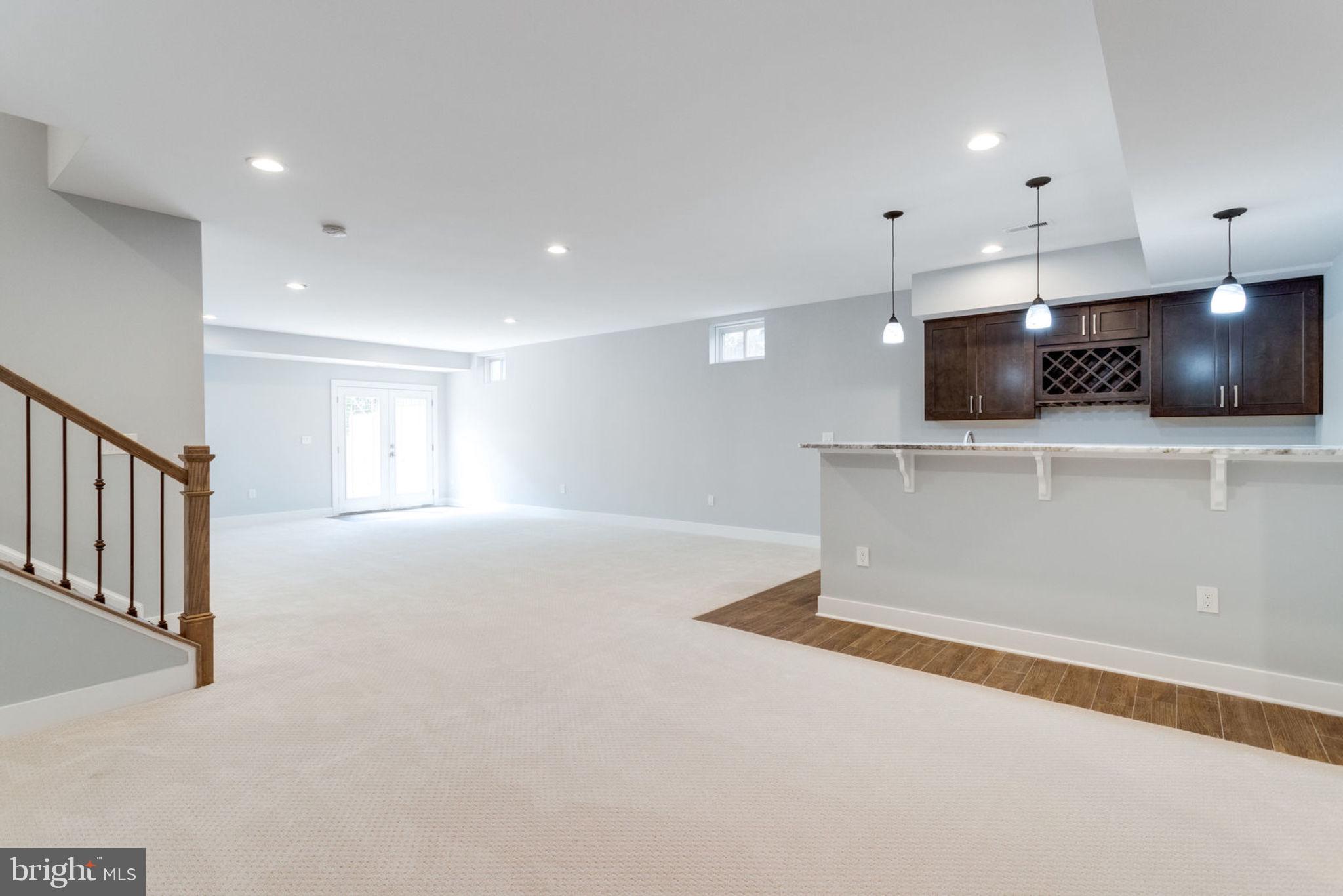 PIMMIT HILLS - Residential