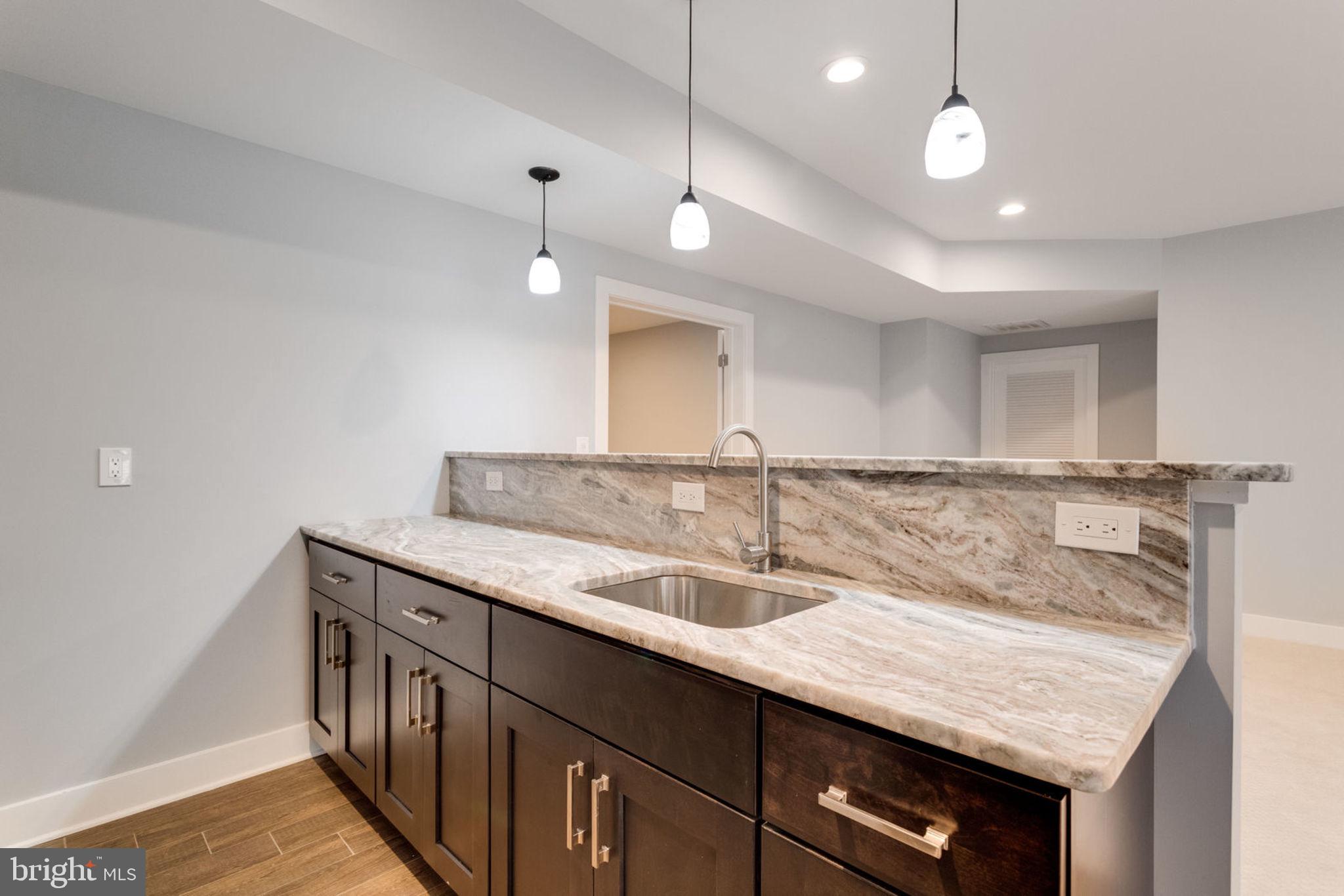 PIMMIT HILLS - Residential