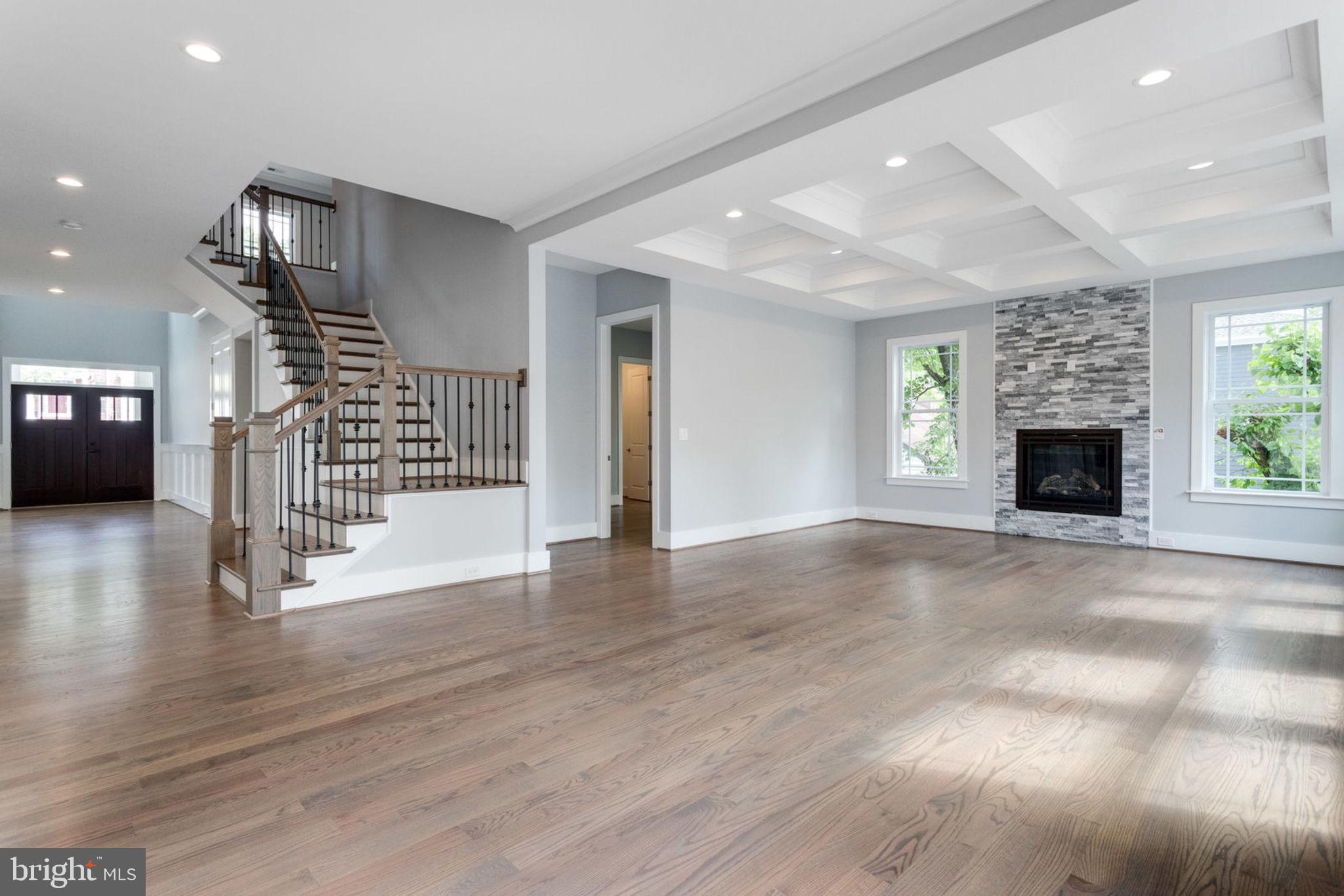 PIMMIT HILLS - Residential