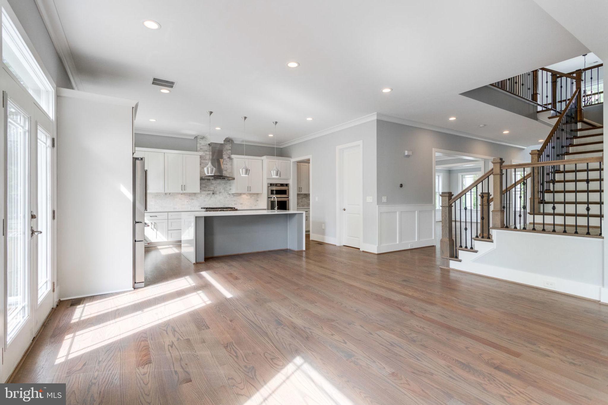 PIMMIT HILLS - Residential