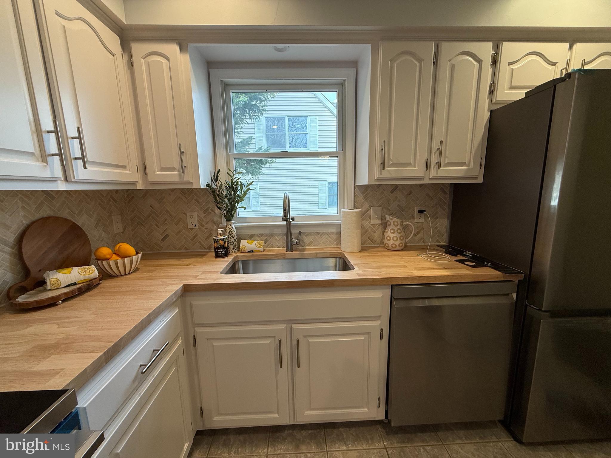 ST MARTINS BY THE BAY - Residential