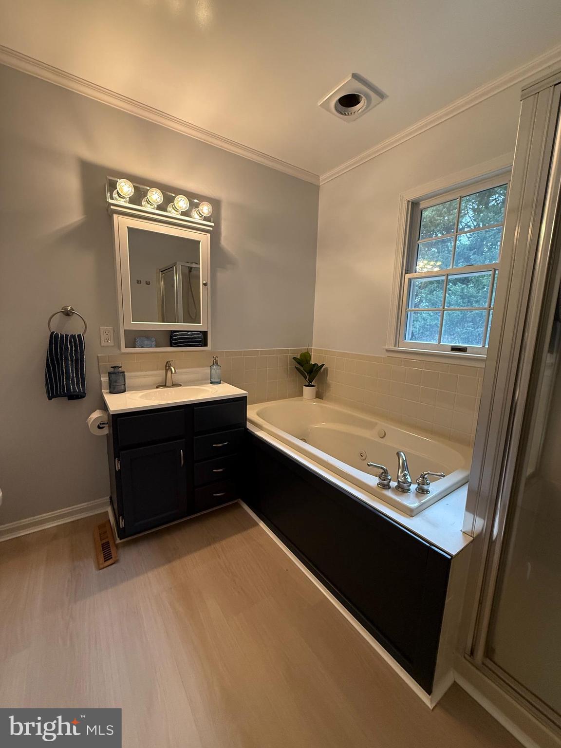 ST MARTINS BY THE BAY - Residential