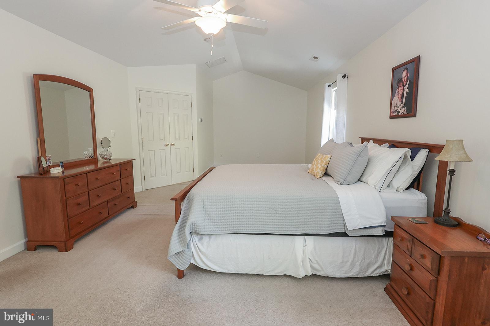 NEWTON MANOR - Residential