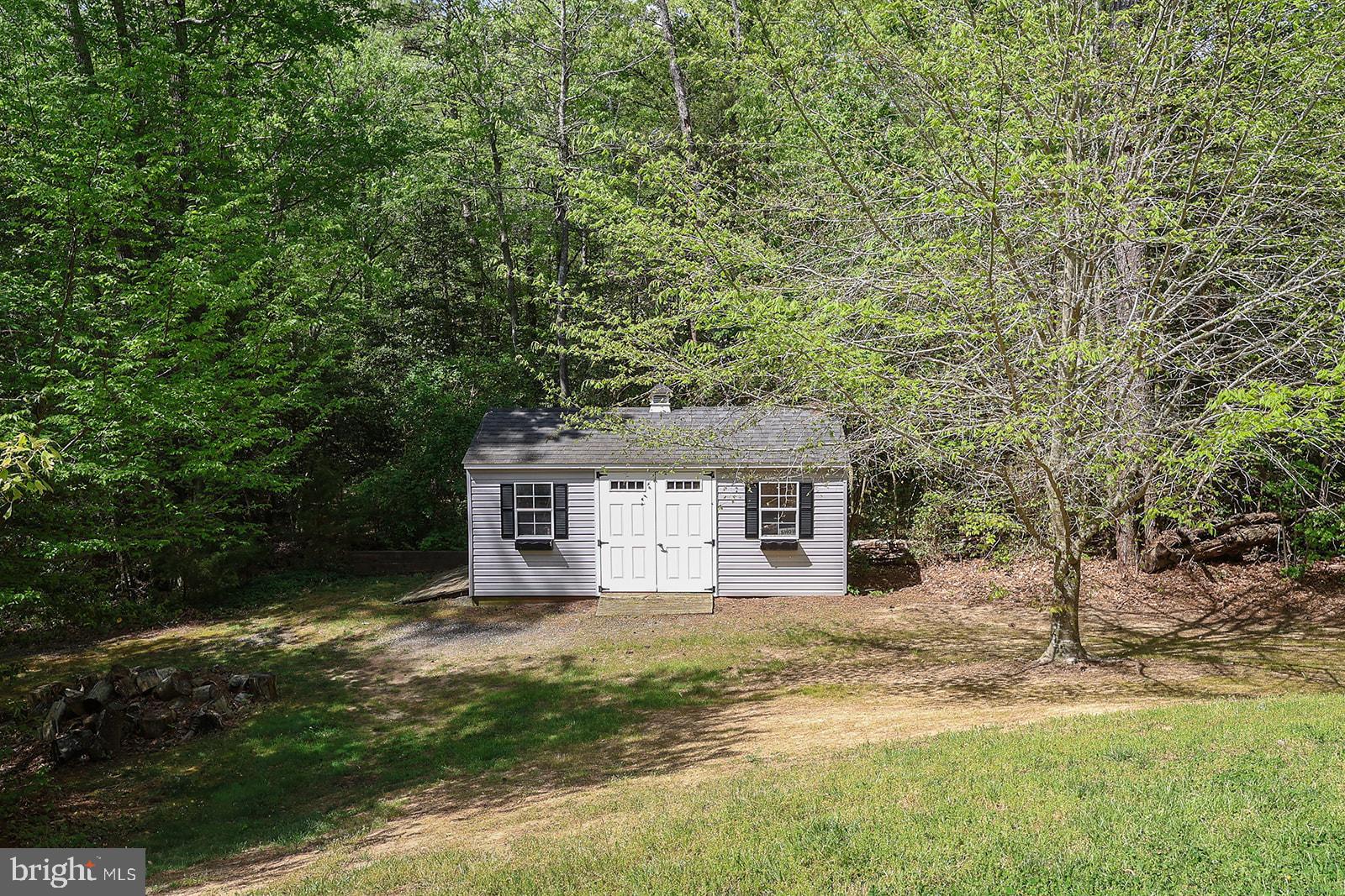 NEWTON MANOR - Residential