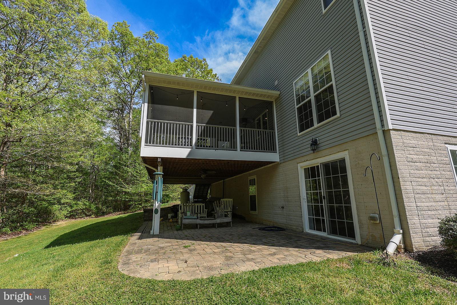 NEWTON MANOR - Residential