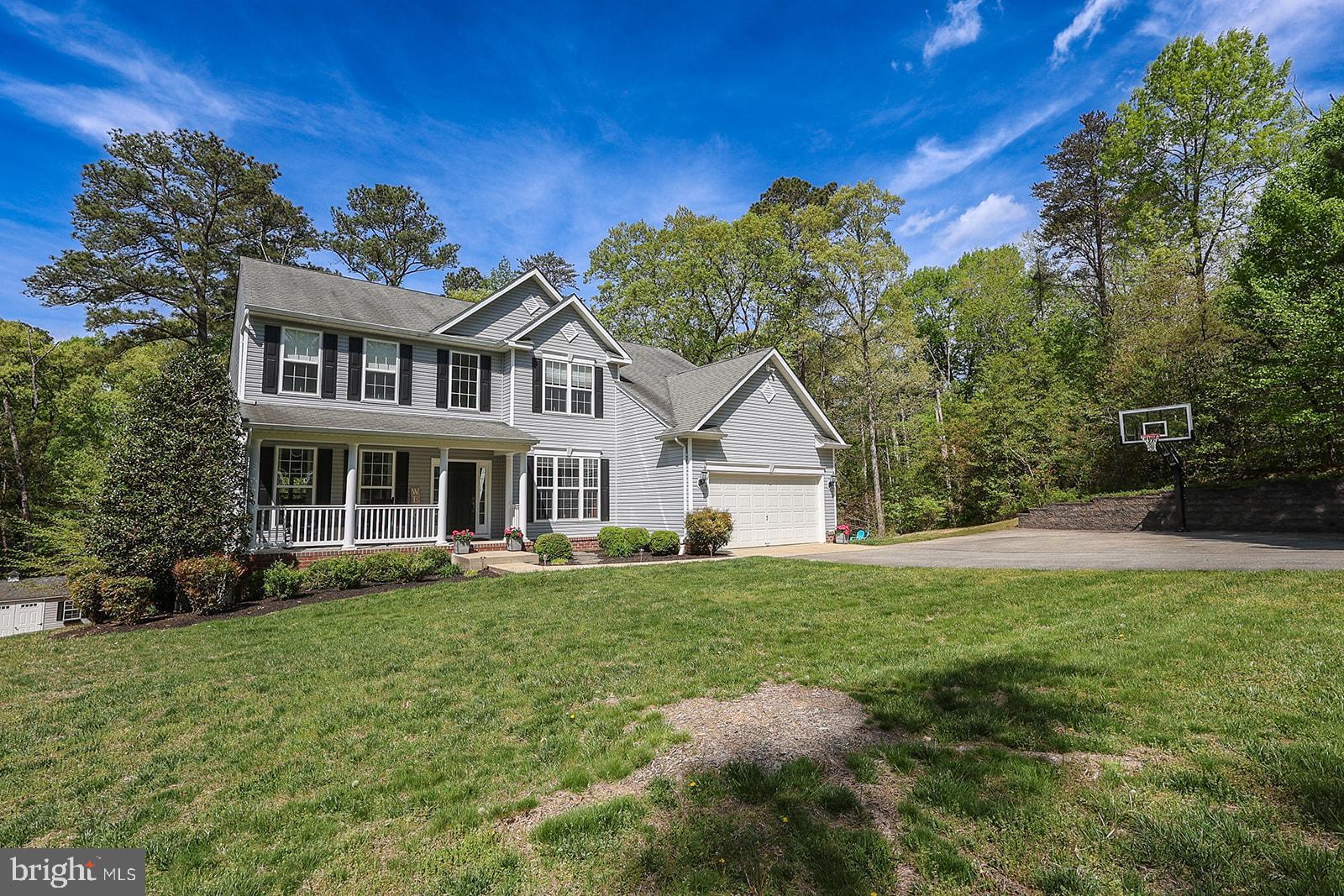 NEWTON MANOR - Residential