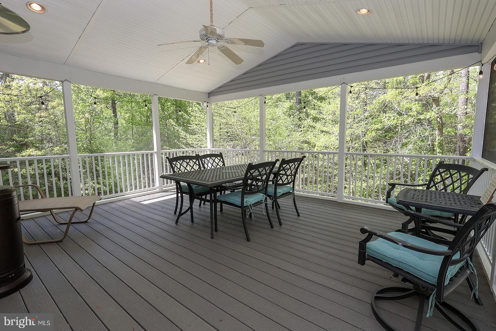 NEWTON MANOR - Residential