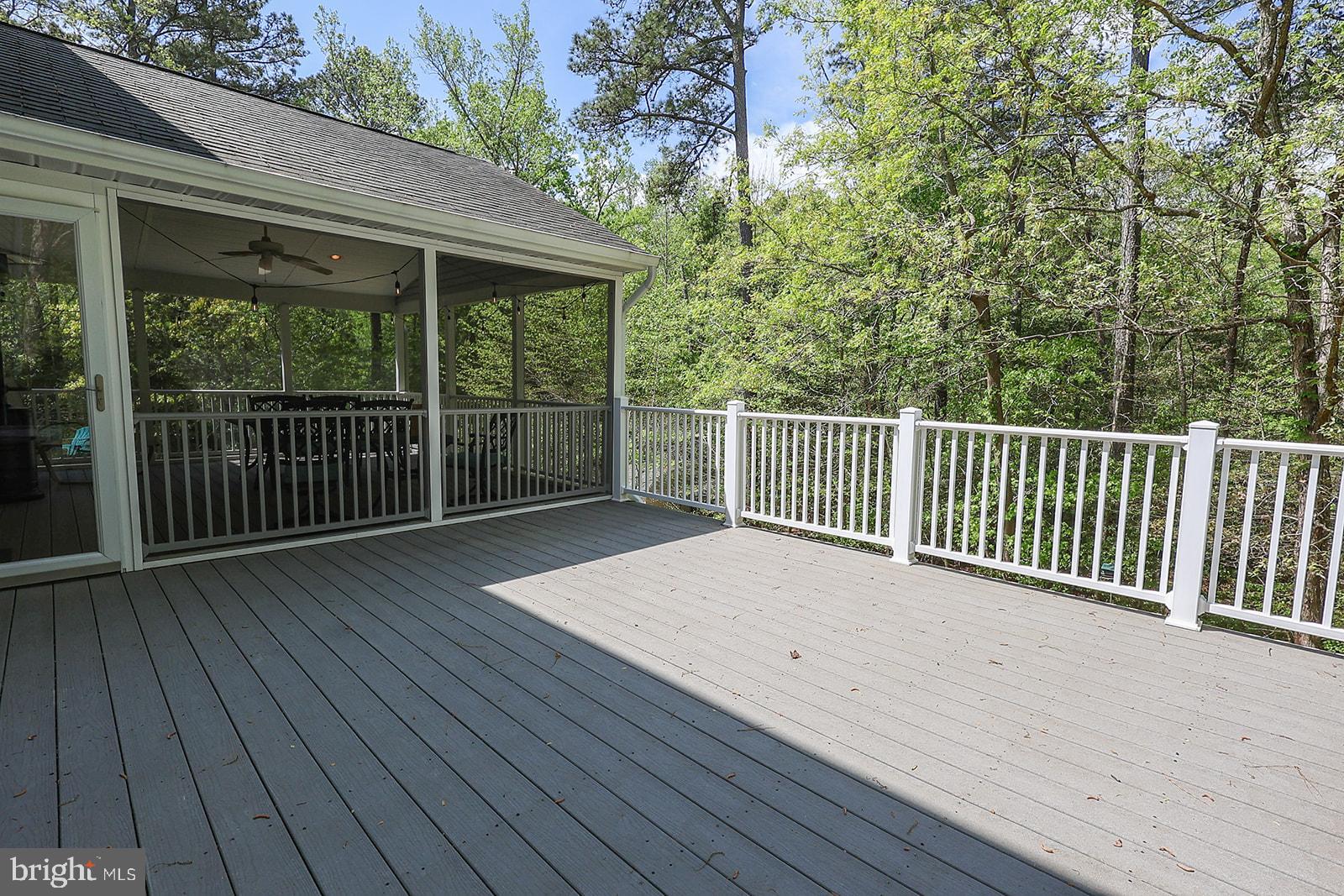 NEWTON MANOR - Residential