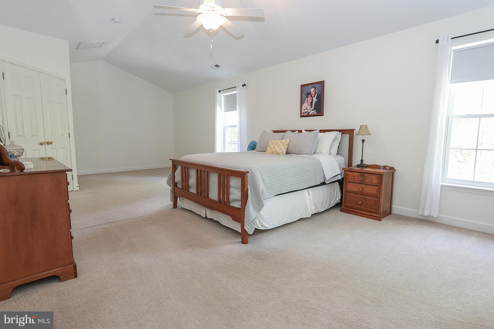 NEWTON MANOR - Residential