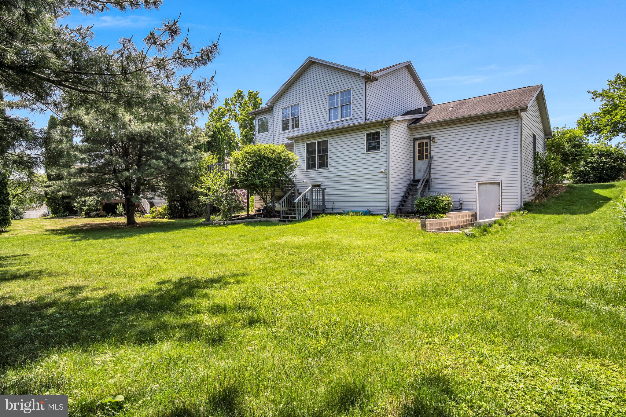 TURNBERRY - Residential Lease