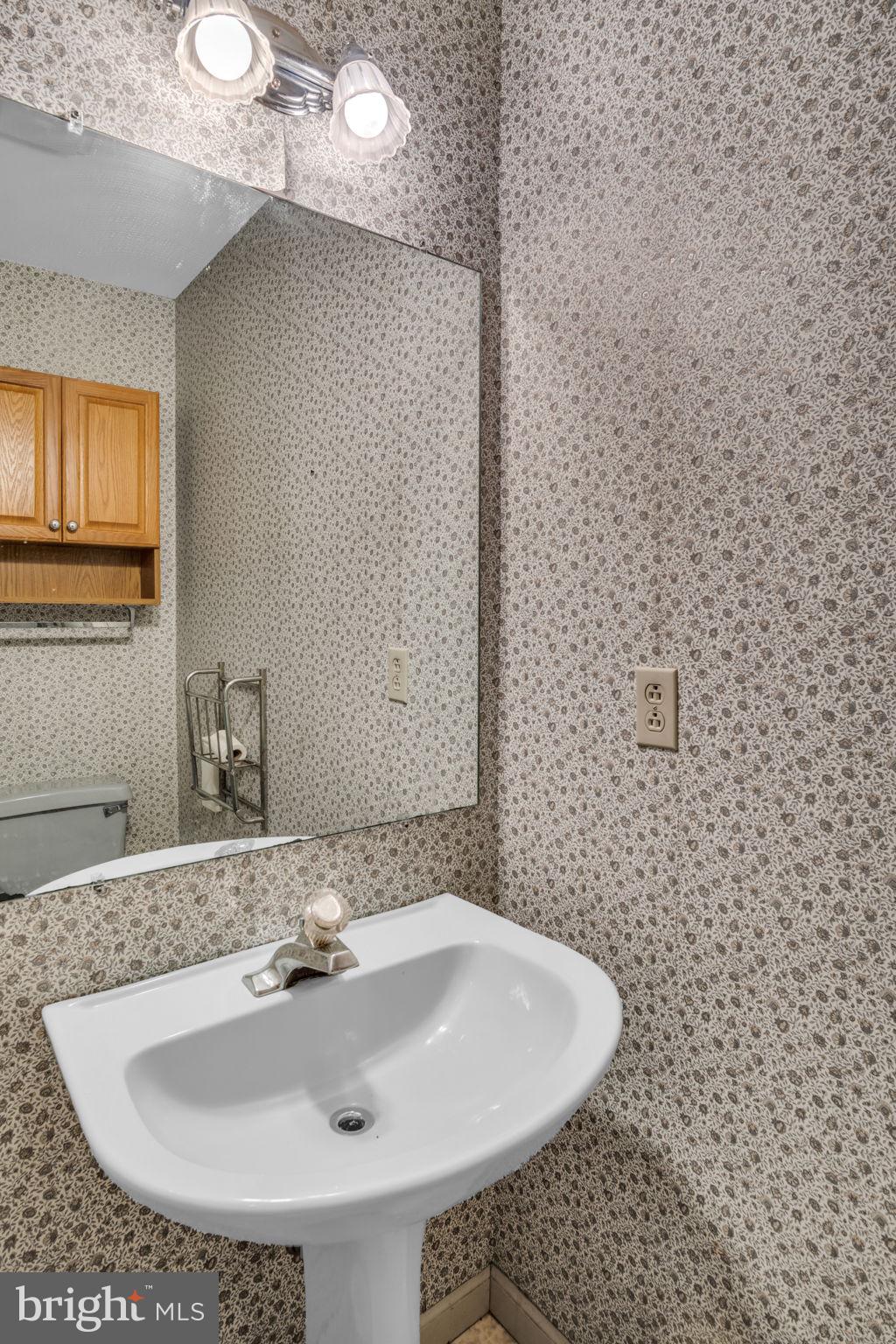 TURNBERRY - Residential Lease