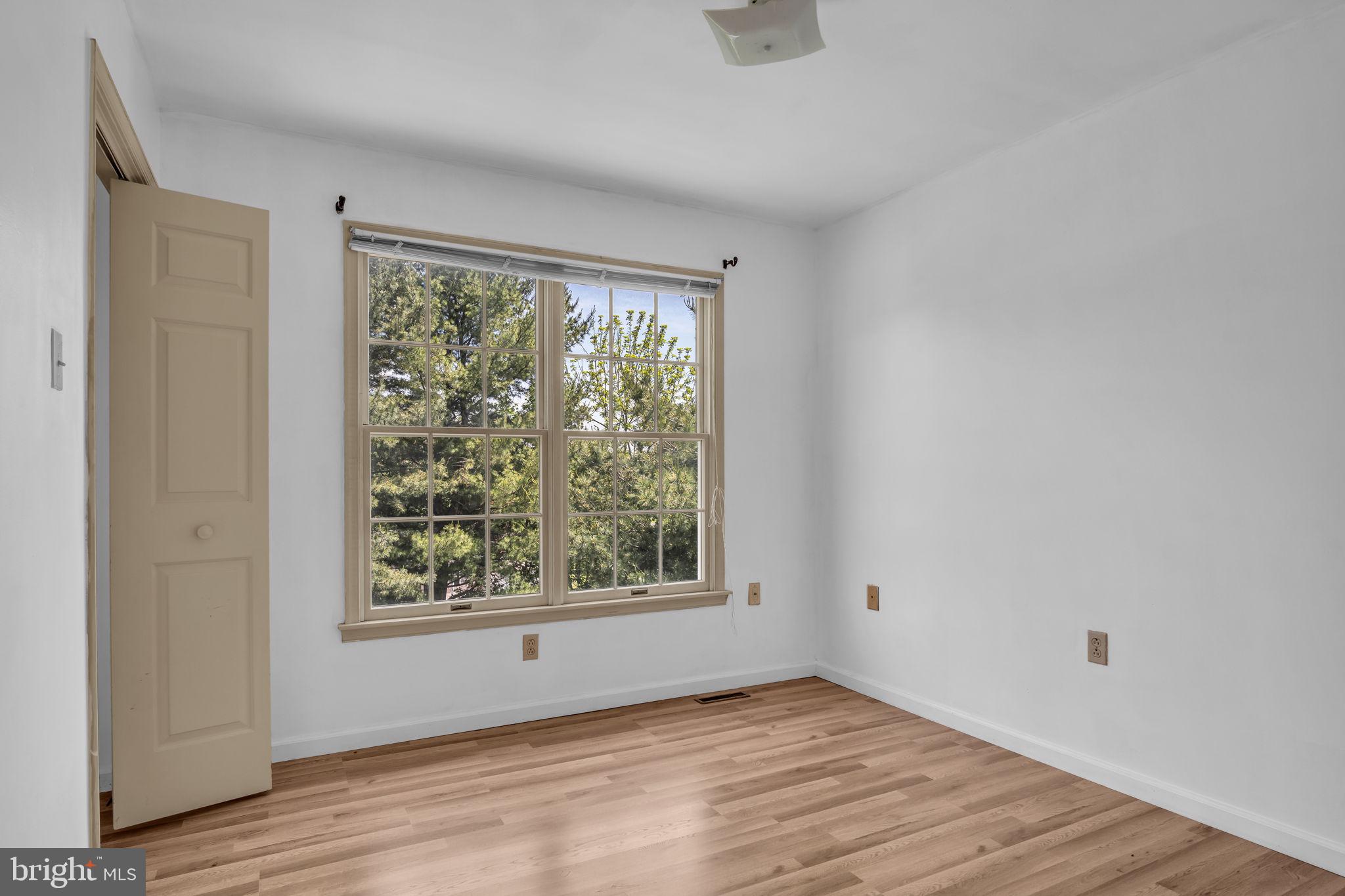 TURNBERRY - Residential Lease