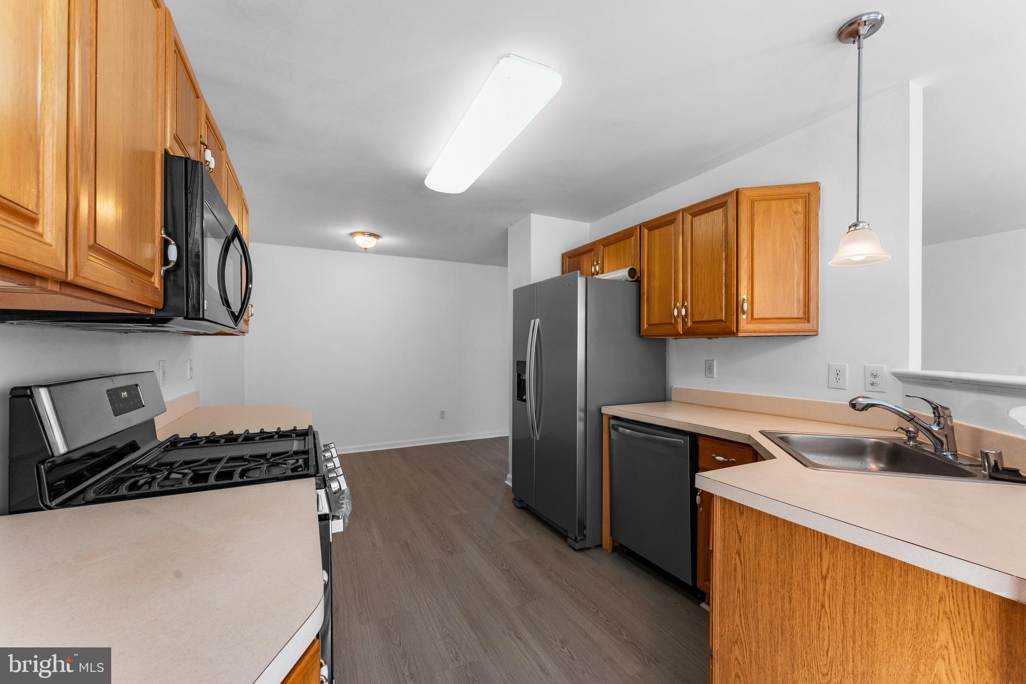 WOODS AT LAKESIDE - Residential