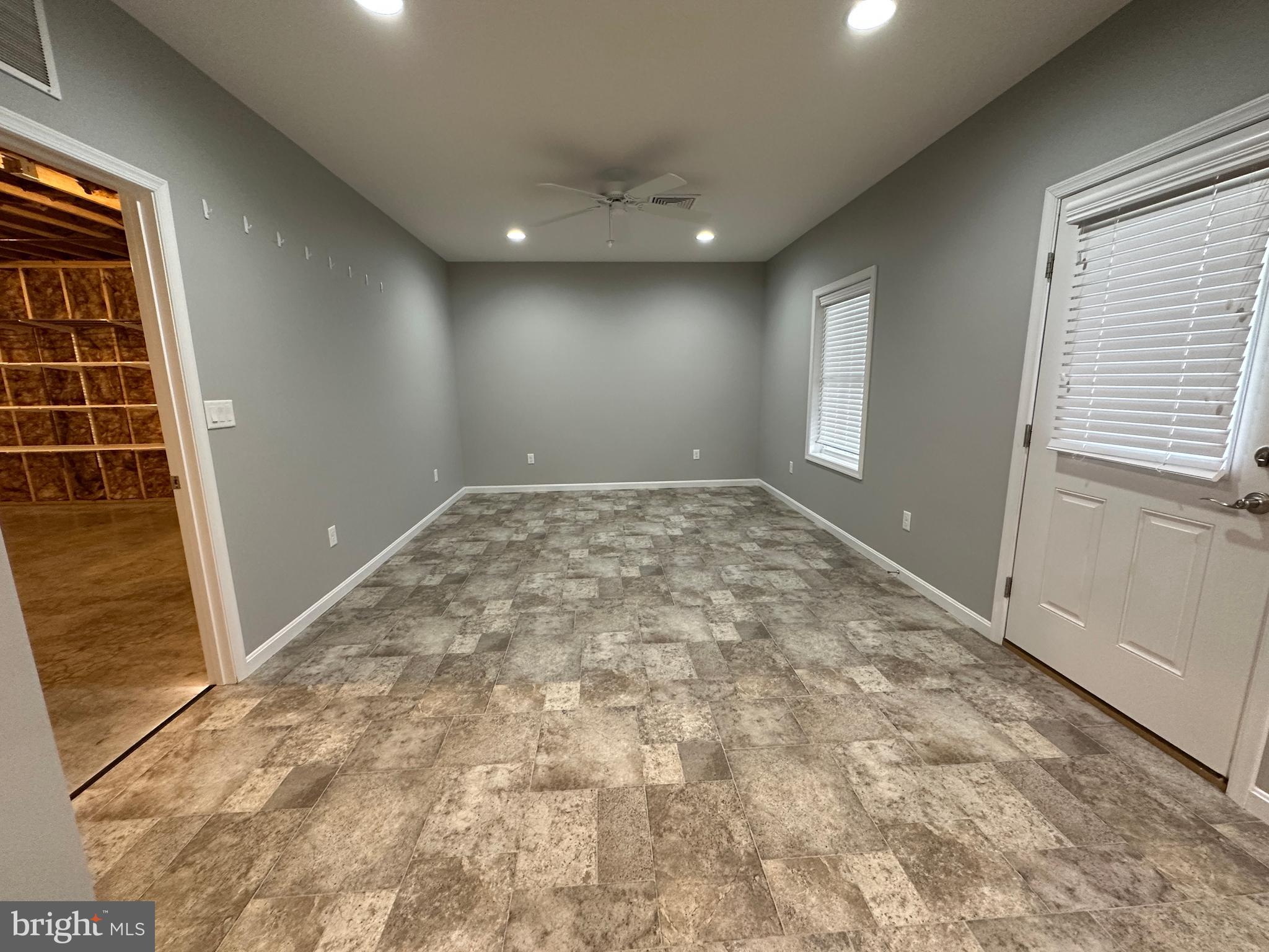 MELROSE MEADOWS III - Residential