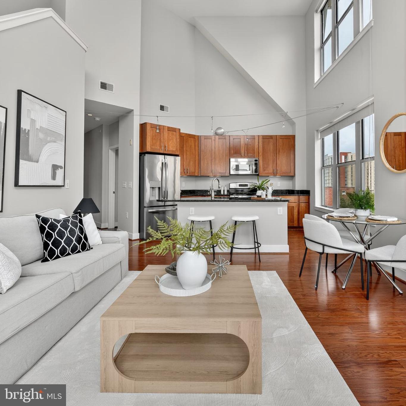 1800 WILSON - Residential