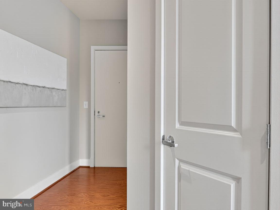 1800 WILSON - Residential