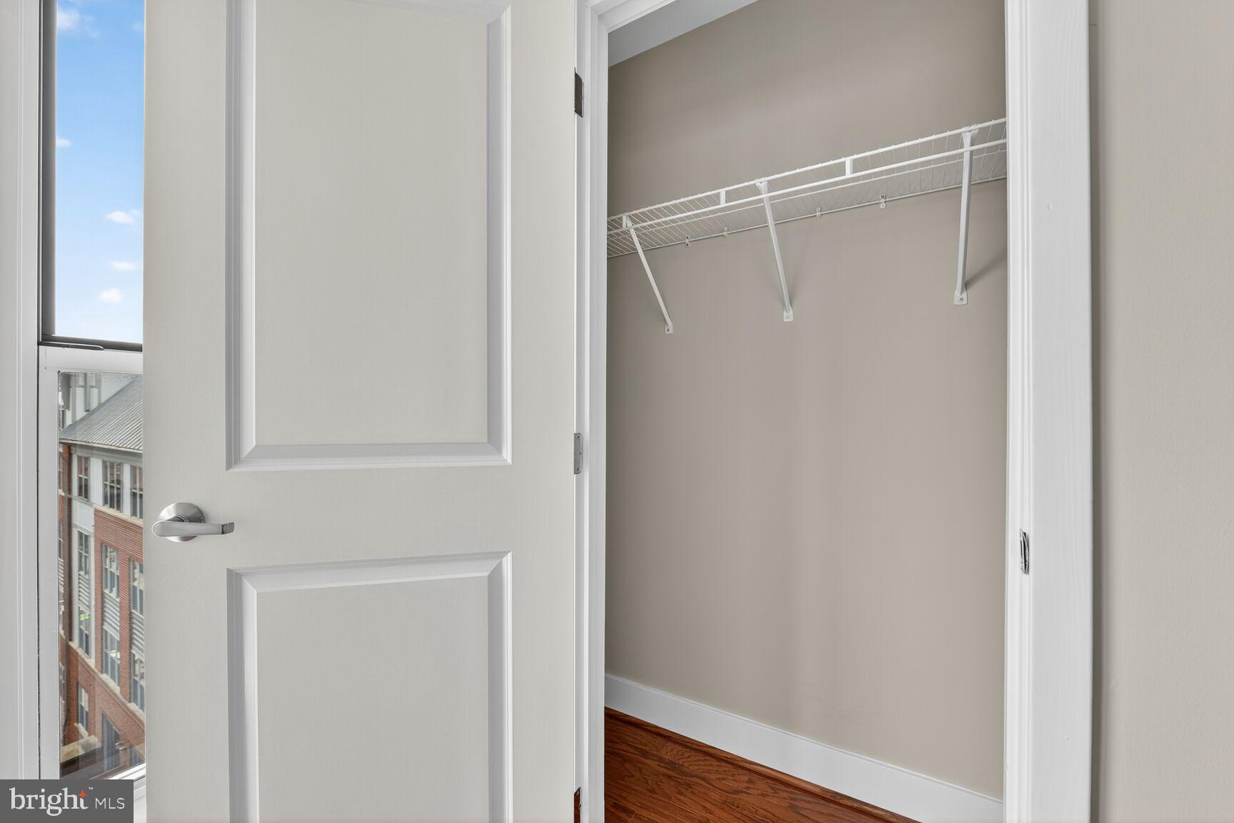 1800 WILSON - Residential