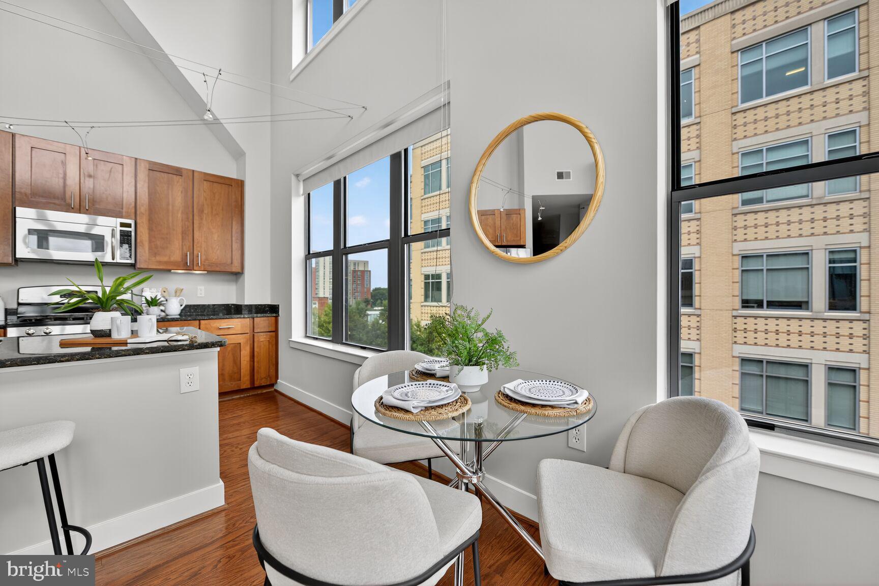 1800 WILSON - Residential