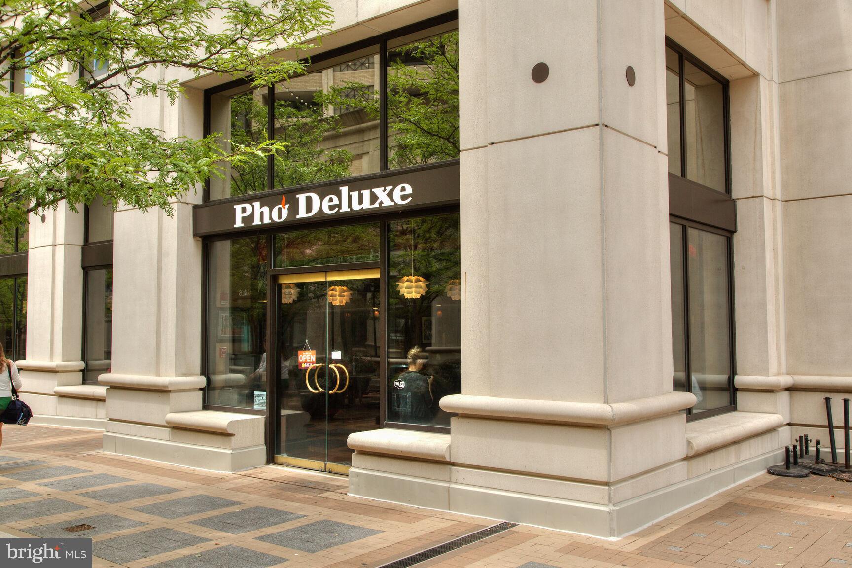 1800 WILSON - Residential