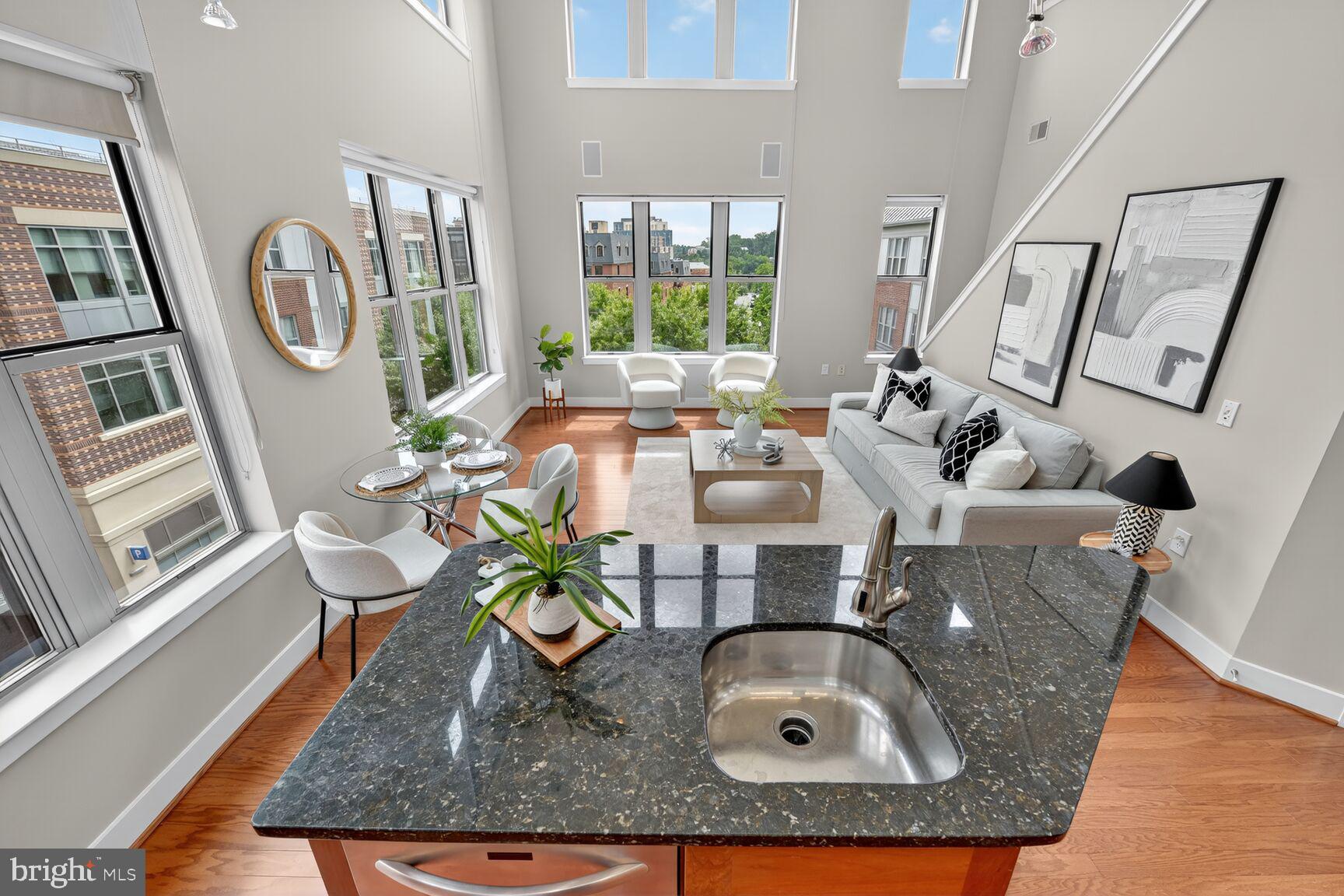 1800 WILSON - Residential