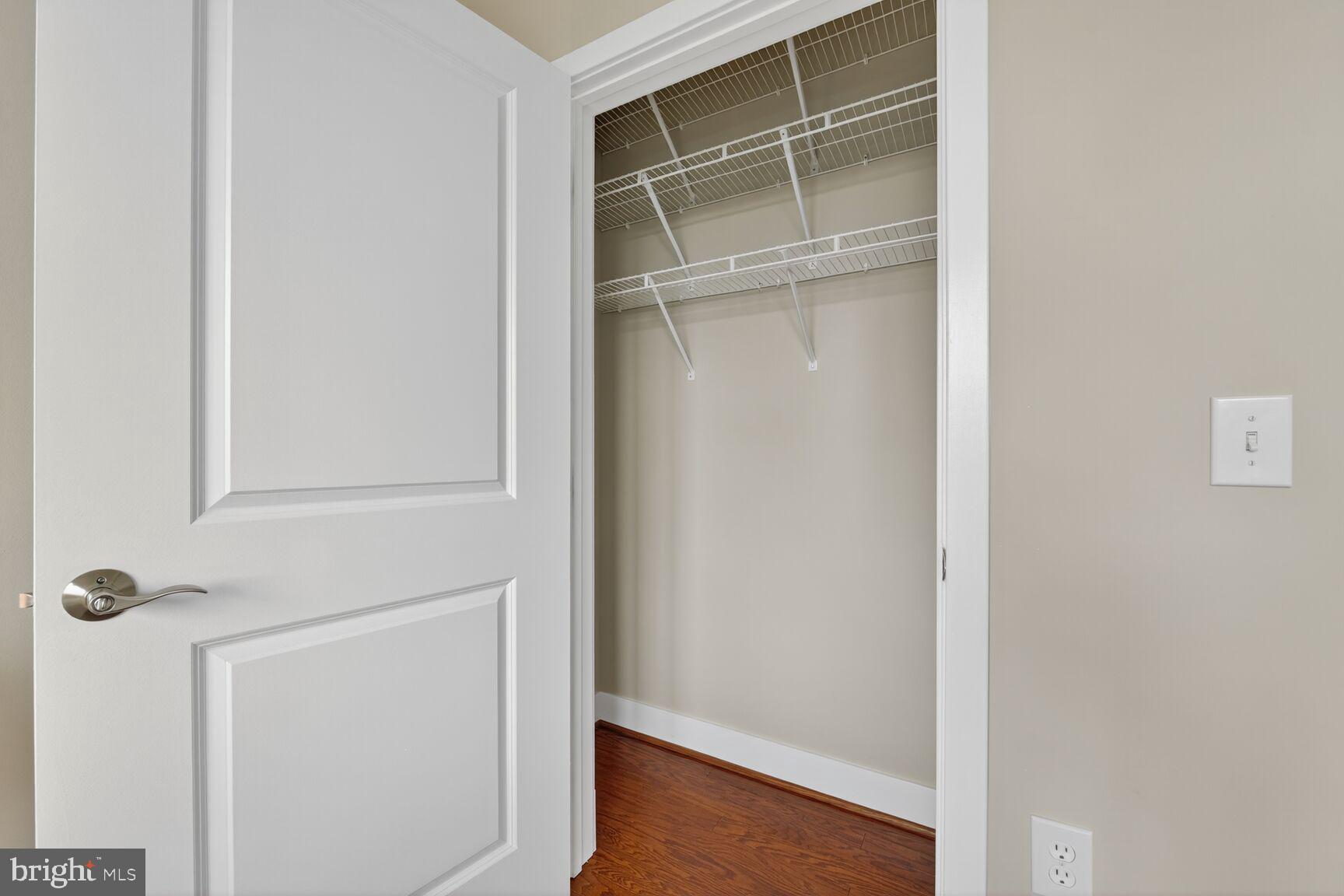 1800 WILSON - Residential