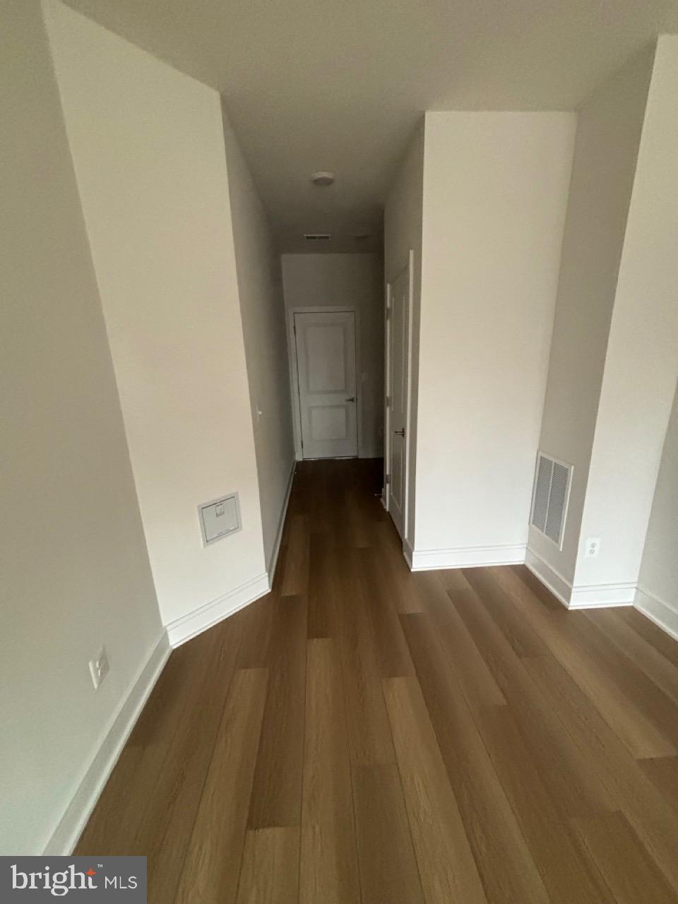 DEMOTT & SILVER - Residential Lease