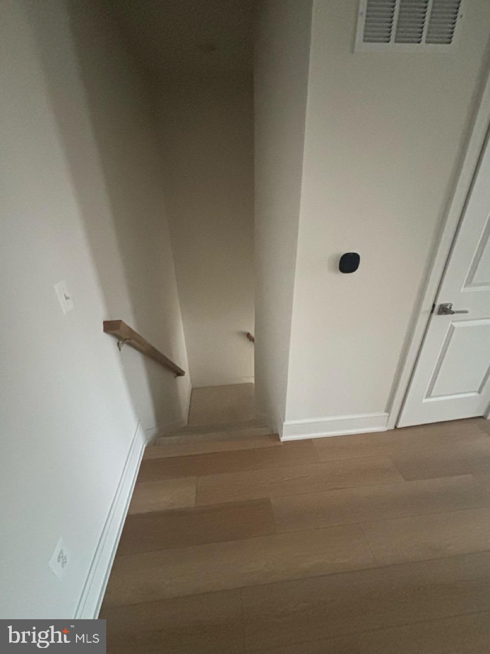 DEMOTT & SILVER - Residential Lease