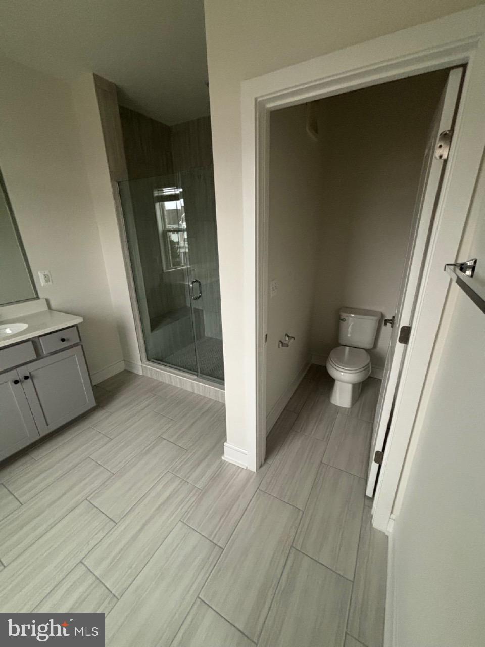 DEMOTT & SILVER - Residential Lease