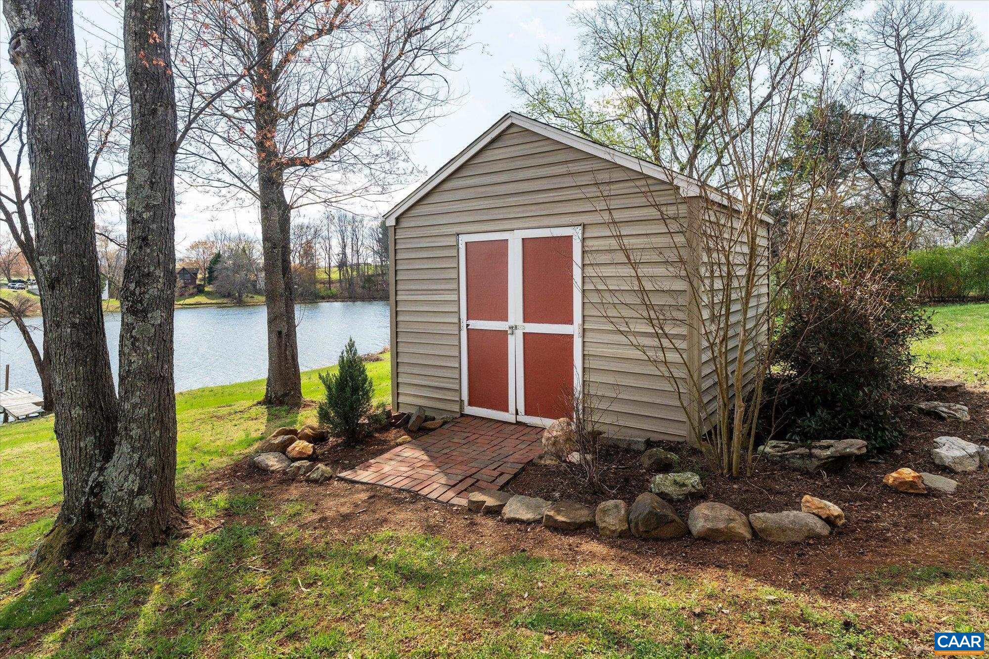 GREENE MOUNTAIN LAKE - Residential