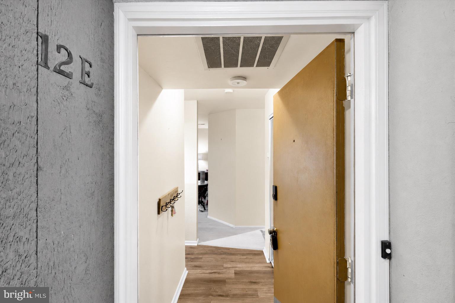 12 FAIRWAY ROAD E