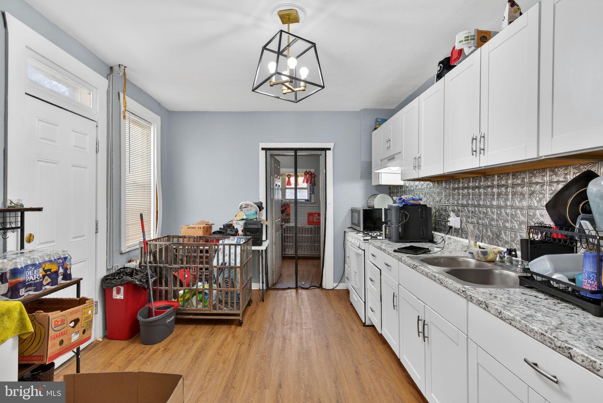 LANCASTER - Residential