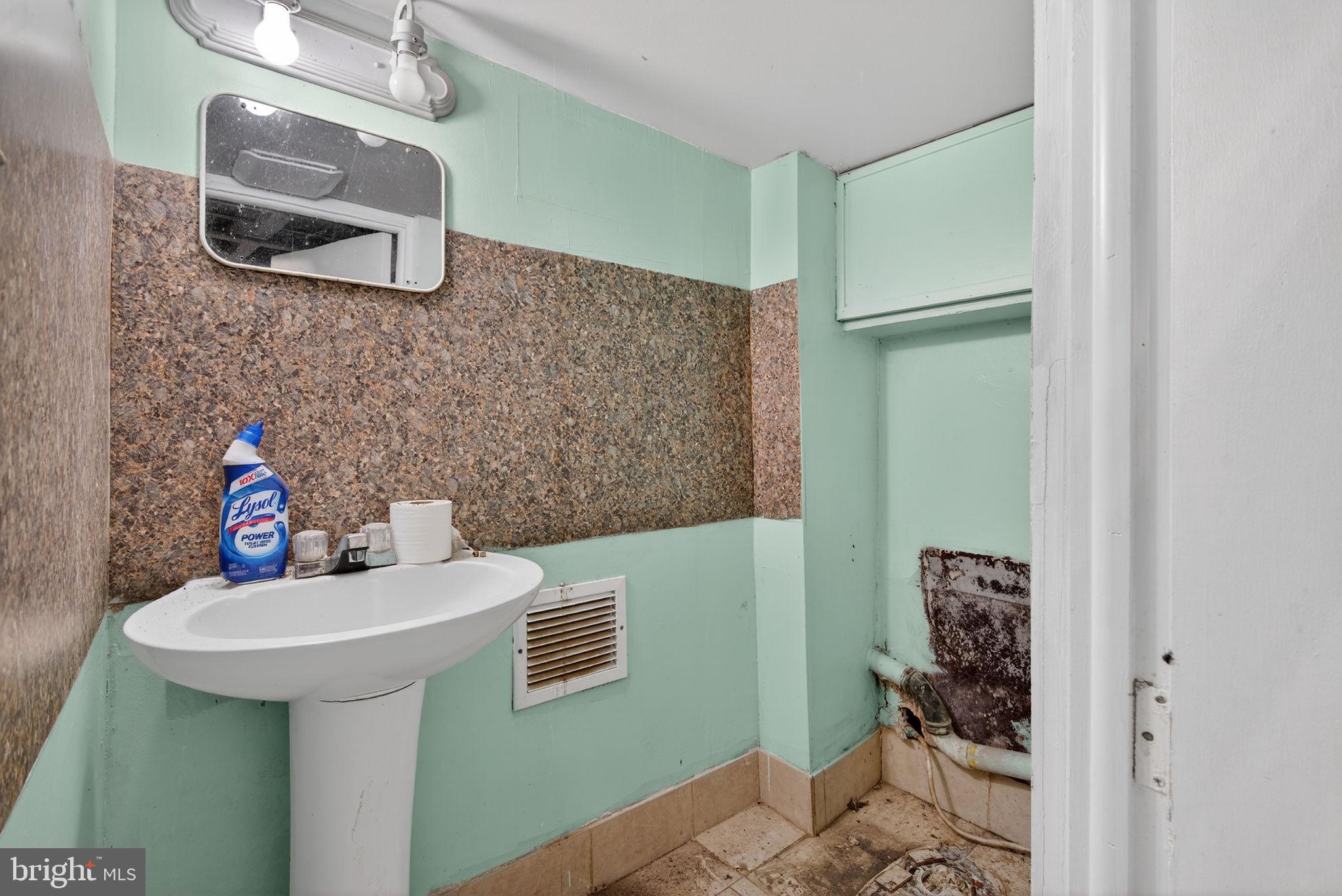 LANCASTER - Residential